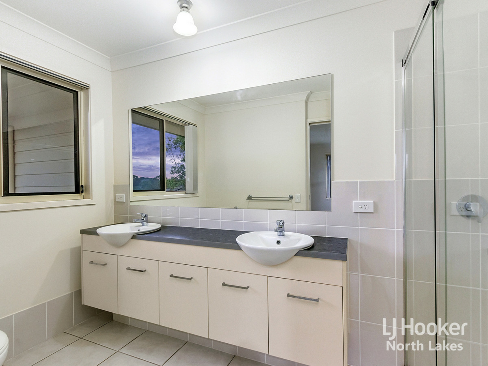 18 Menara Circuit, NORTH LAKES