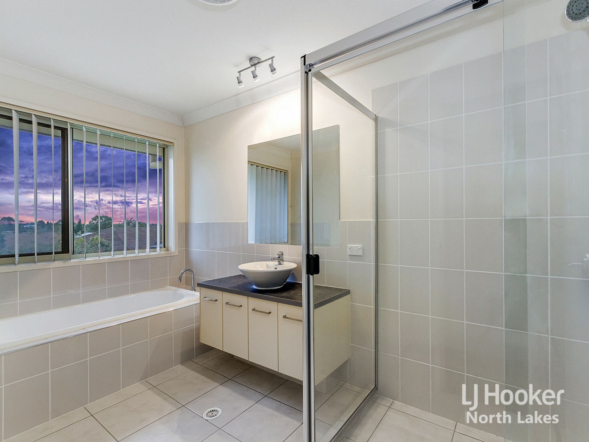 18 Menara Circuit, NORTH LAKES