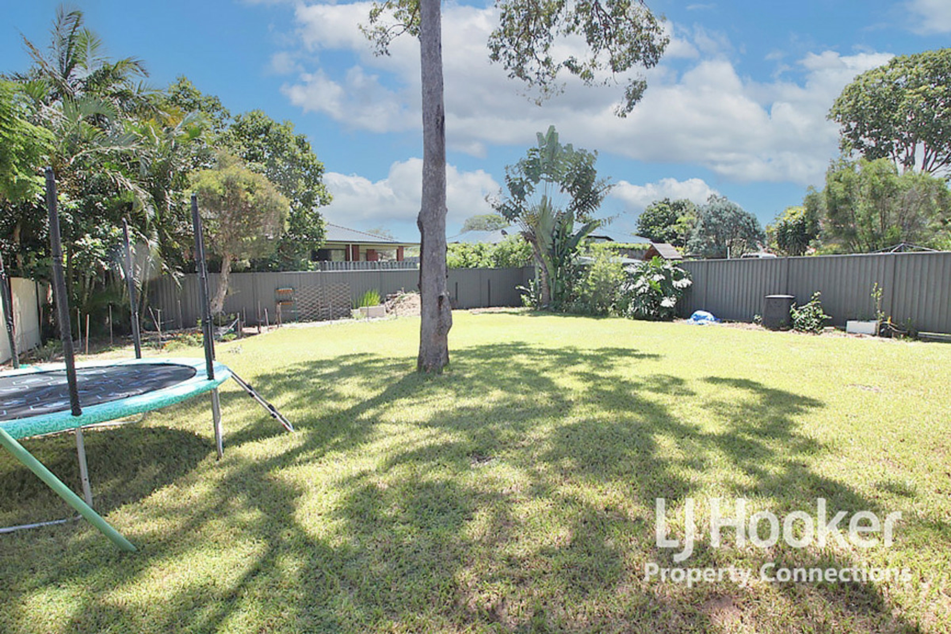 6 Garnet Avenue, Kallangur