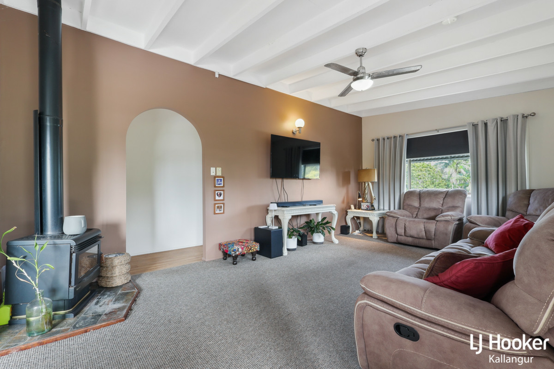 10 Bisschop Street, DECEPTION BAY
