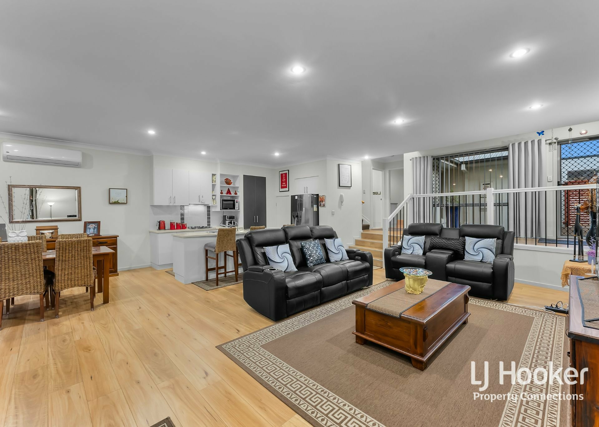 51/37 Wagner Road — photo 8 of 24