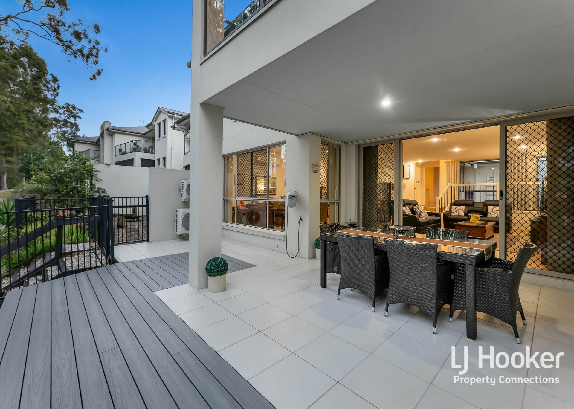51/37 Wagner Road — photo 11 of 24