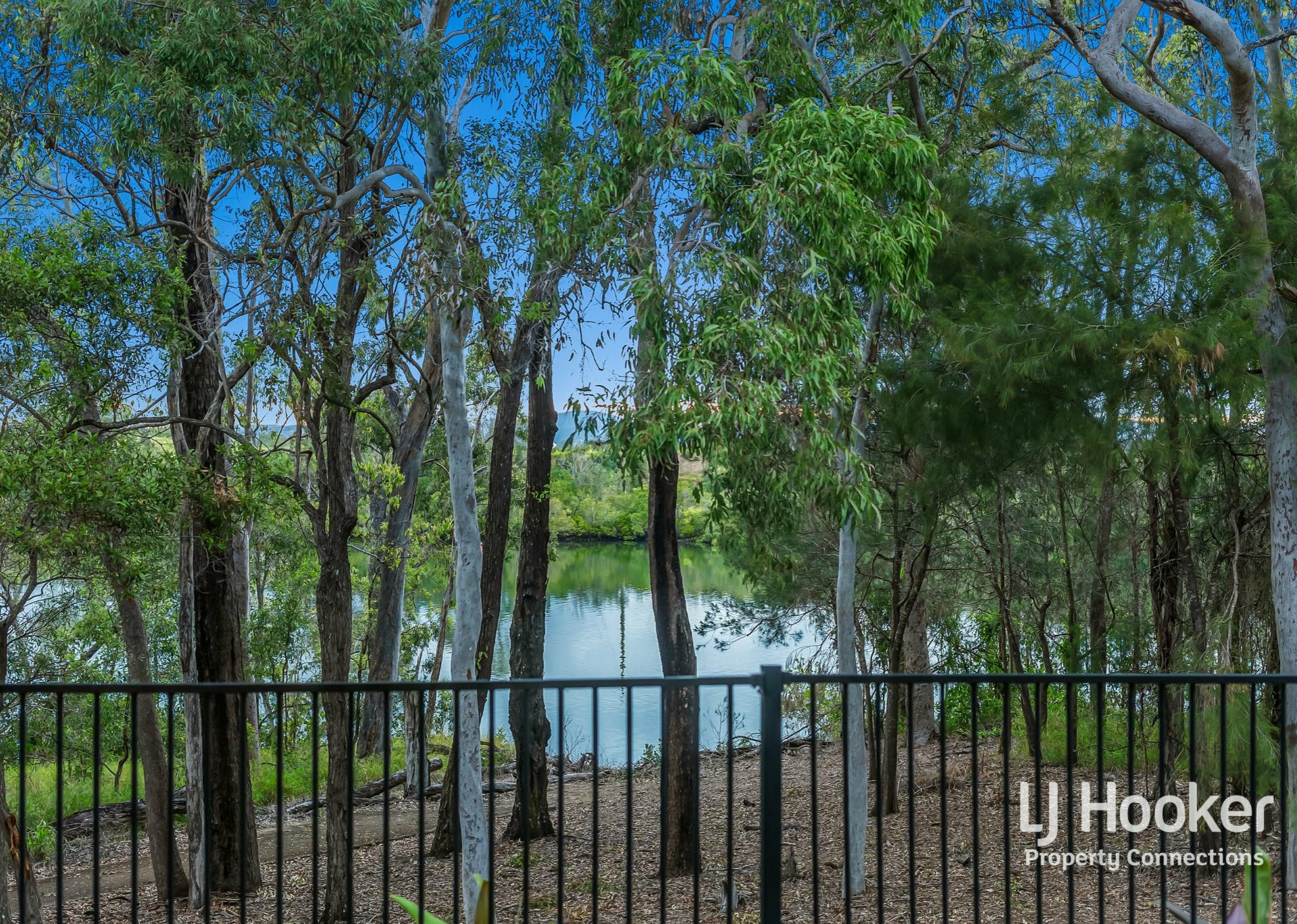 51/37 Wagner Road — photo 12 of 24