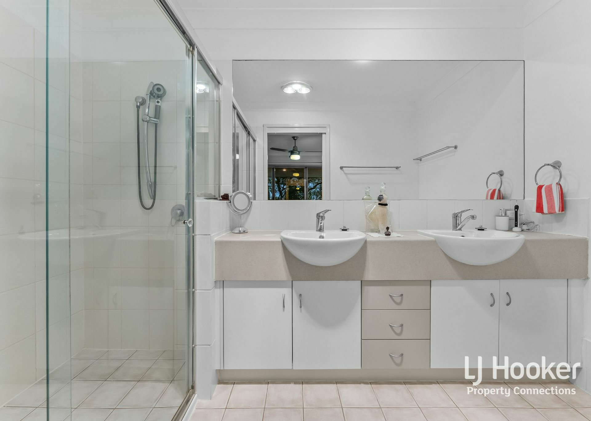51/37 Wagner Road — photo 15 of 24