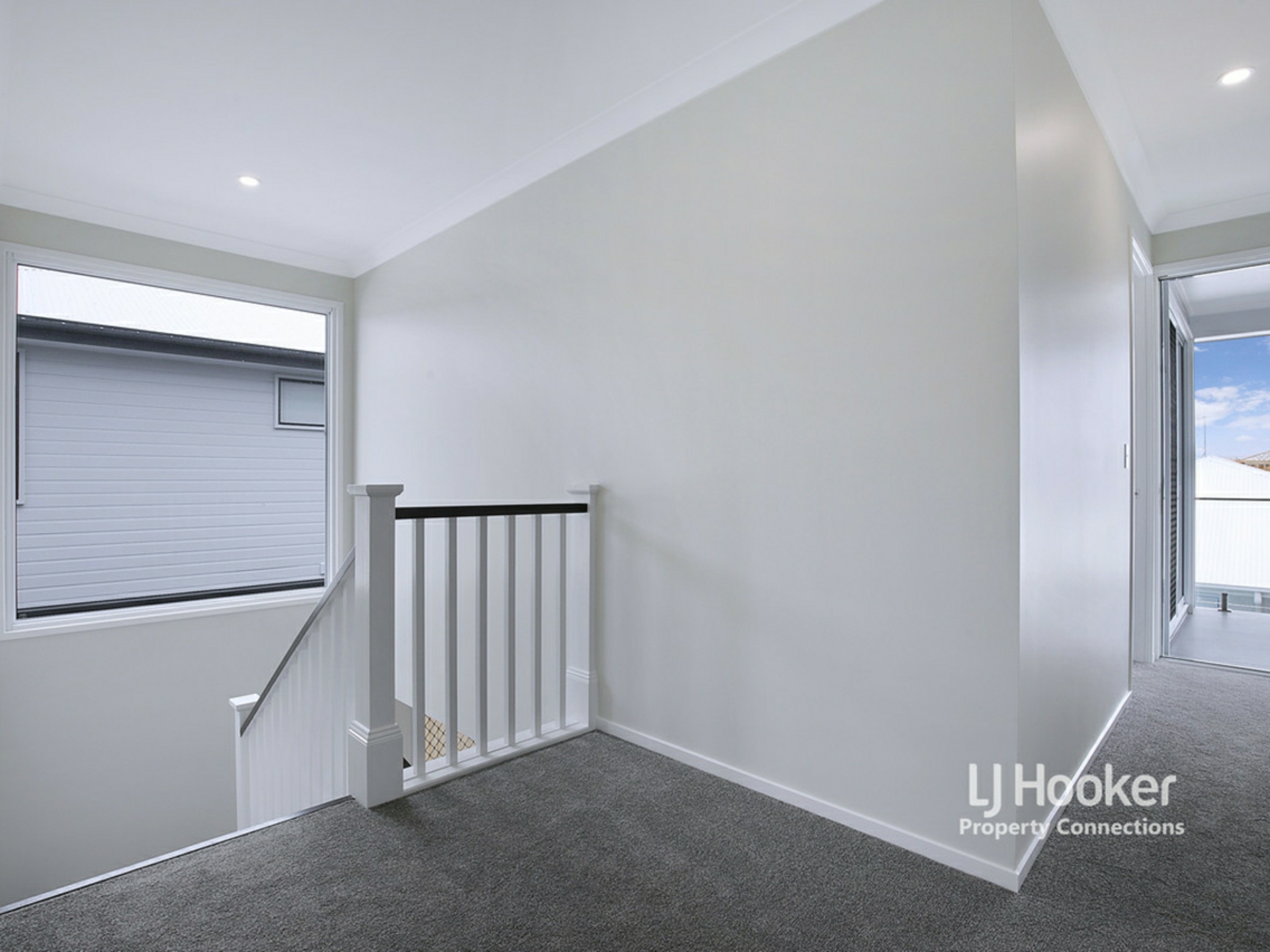 14 Tiffany Street — photo 7 of 24