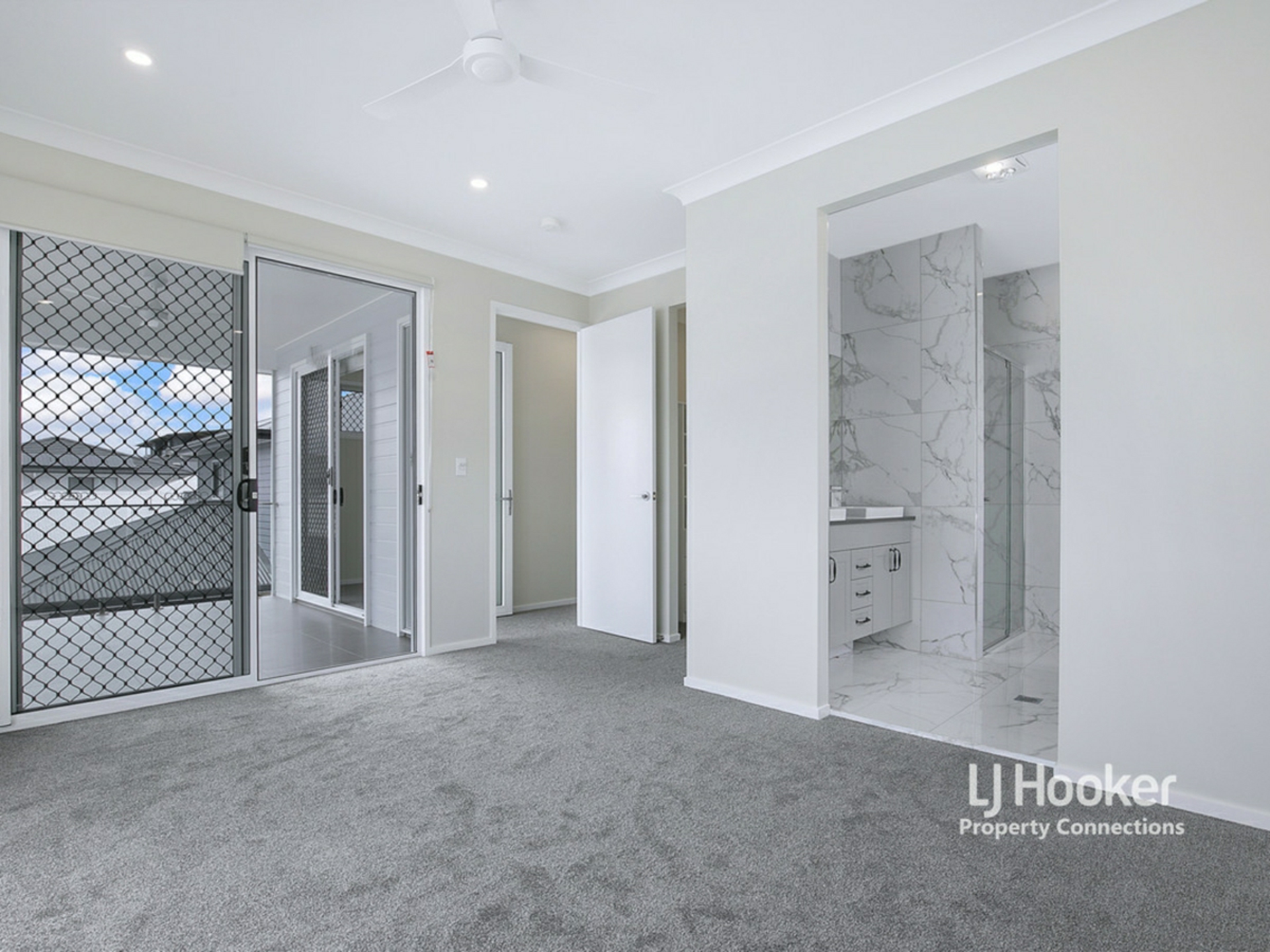 14 Tiffany Street — photo 17 of 24