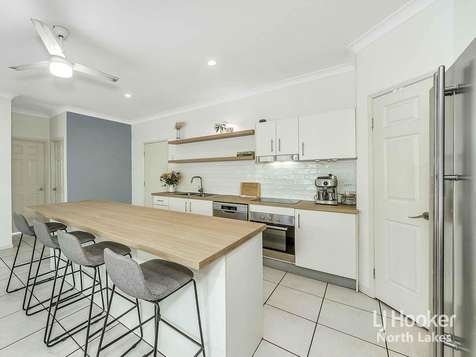 16 Brushtail Street — photo 2 of 17