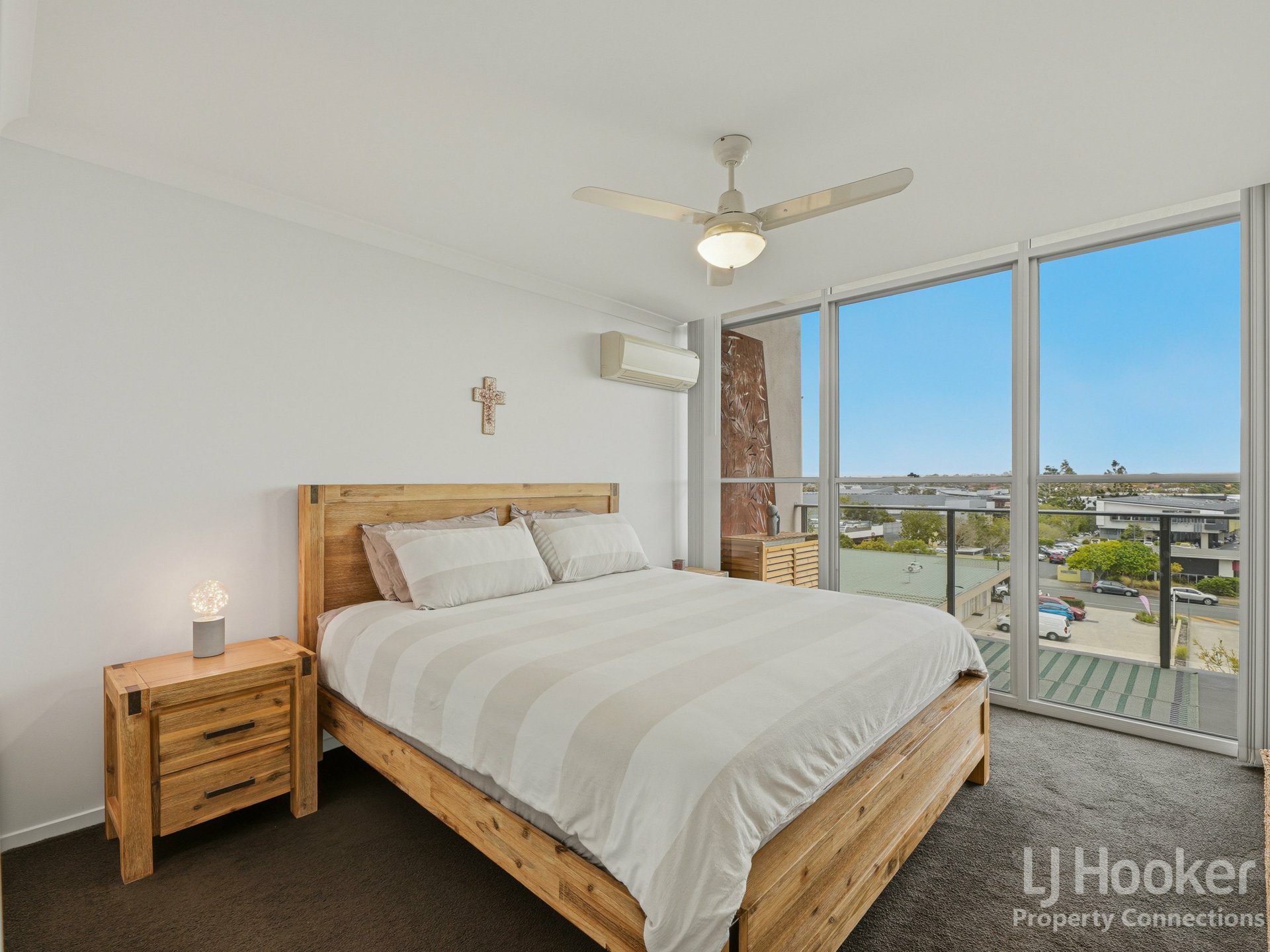 33/3 McLennan Court — photo 12 of 23