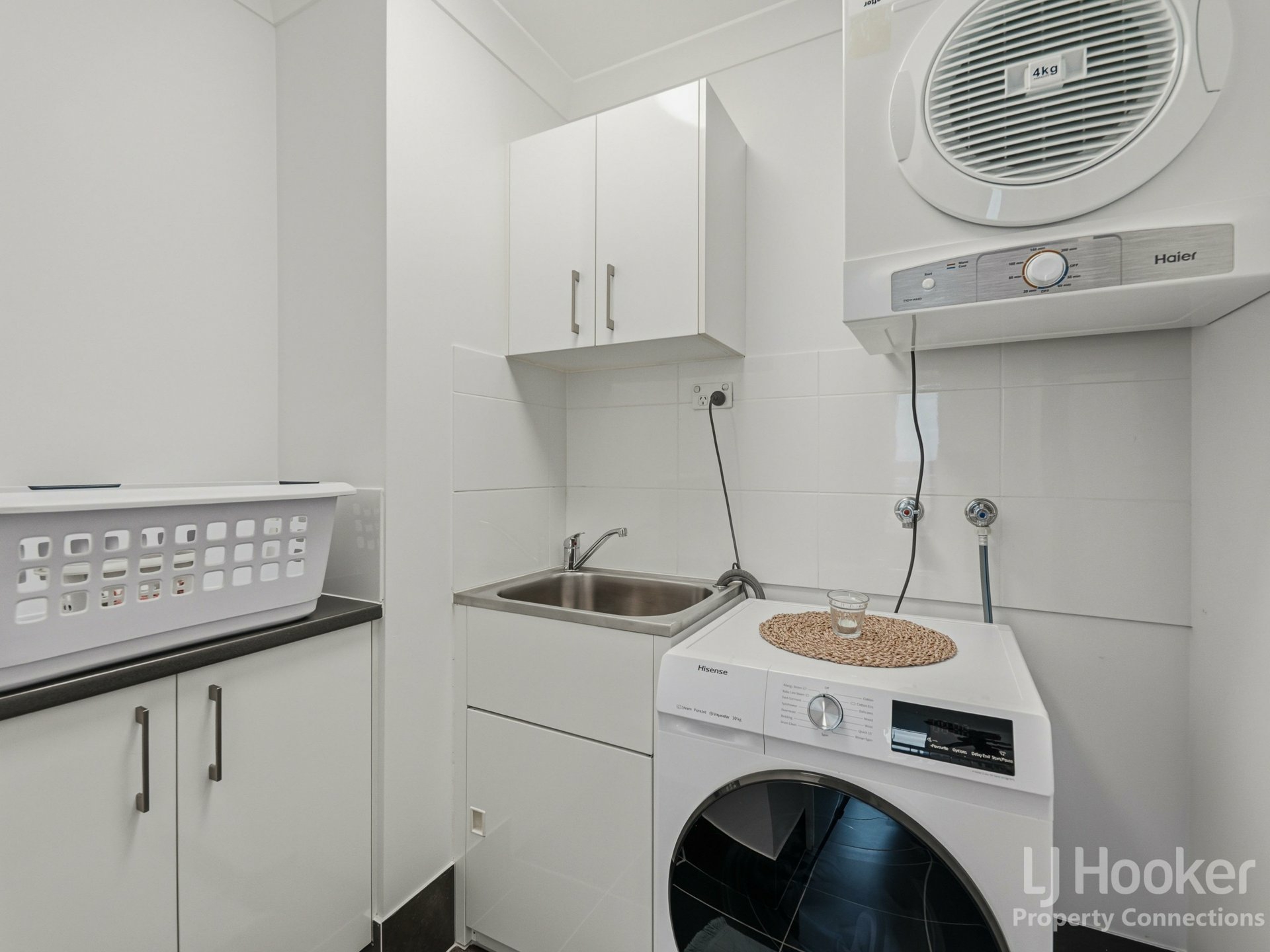 33/3 McLennan Court — photo 15 of 23
