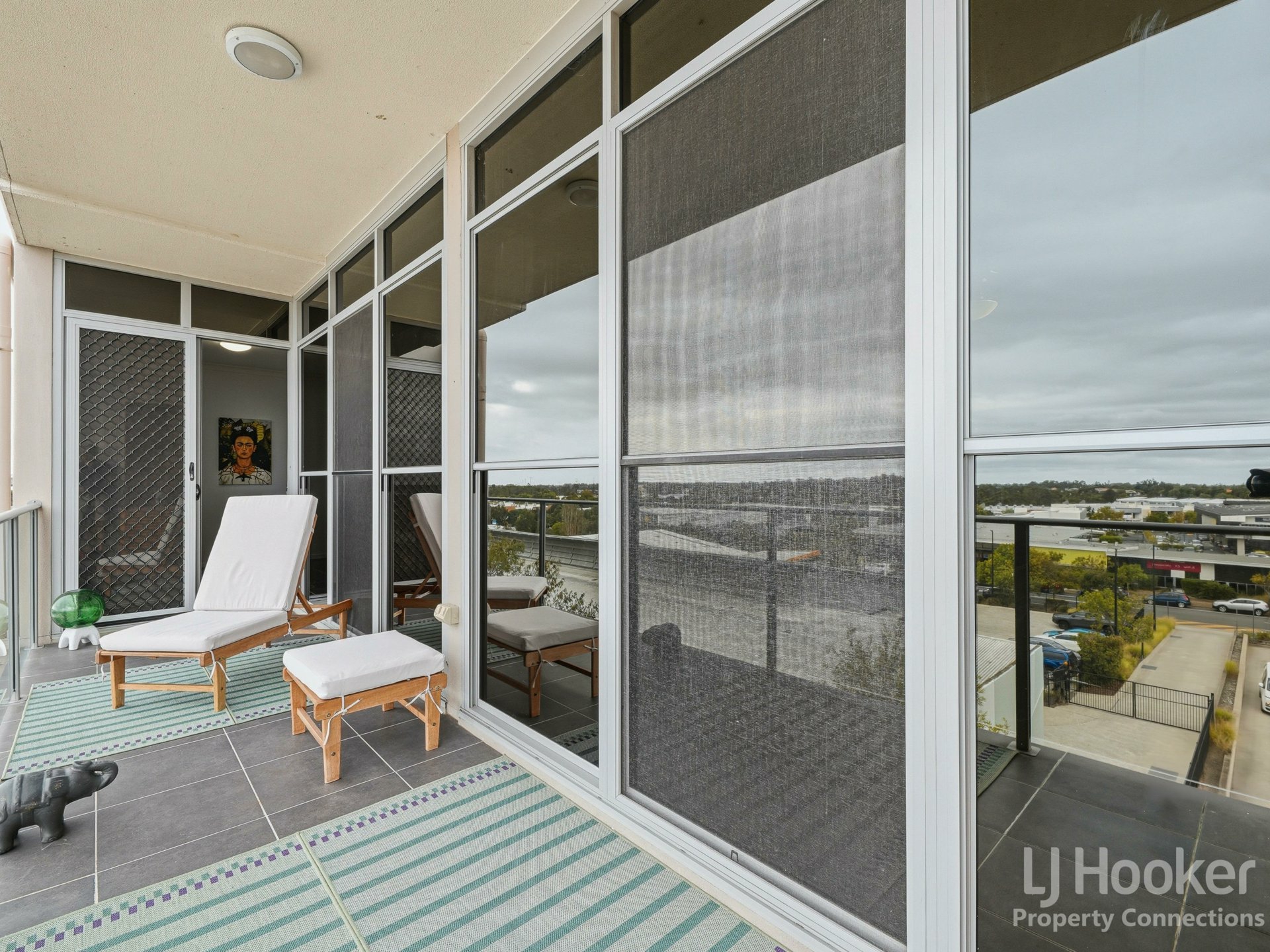 33/3 McLennan Court — photo 18 of 23