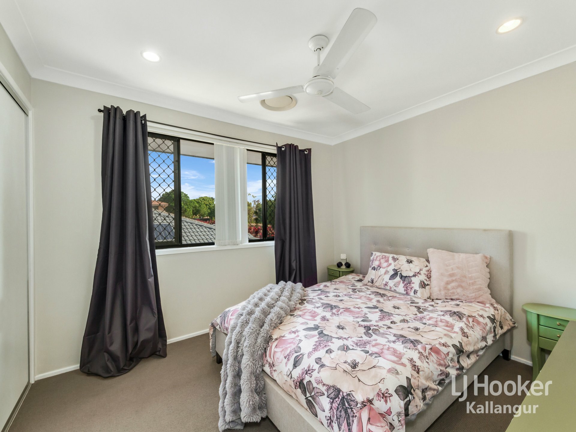 33 Allison Drive — photo 9 of 14