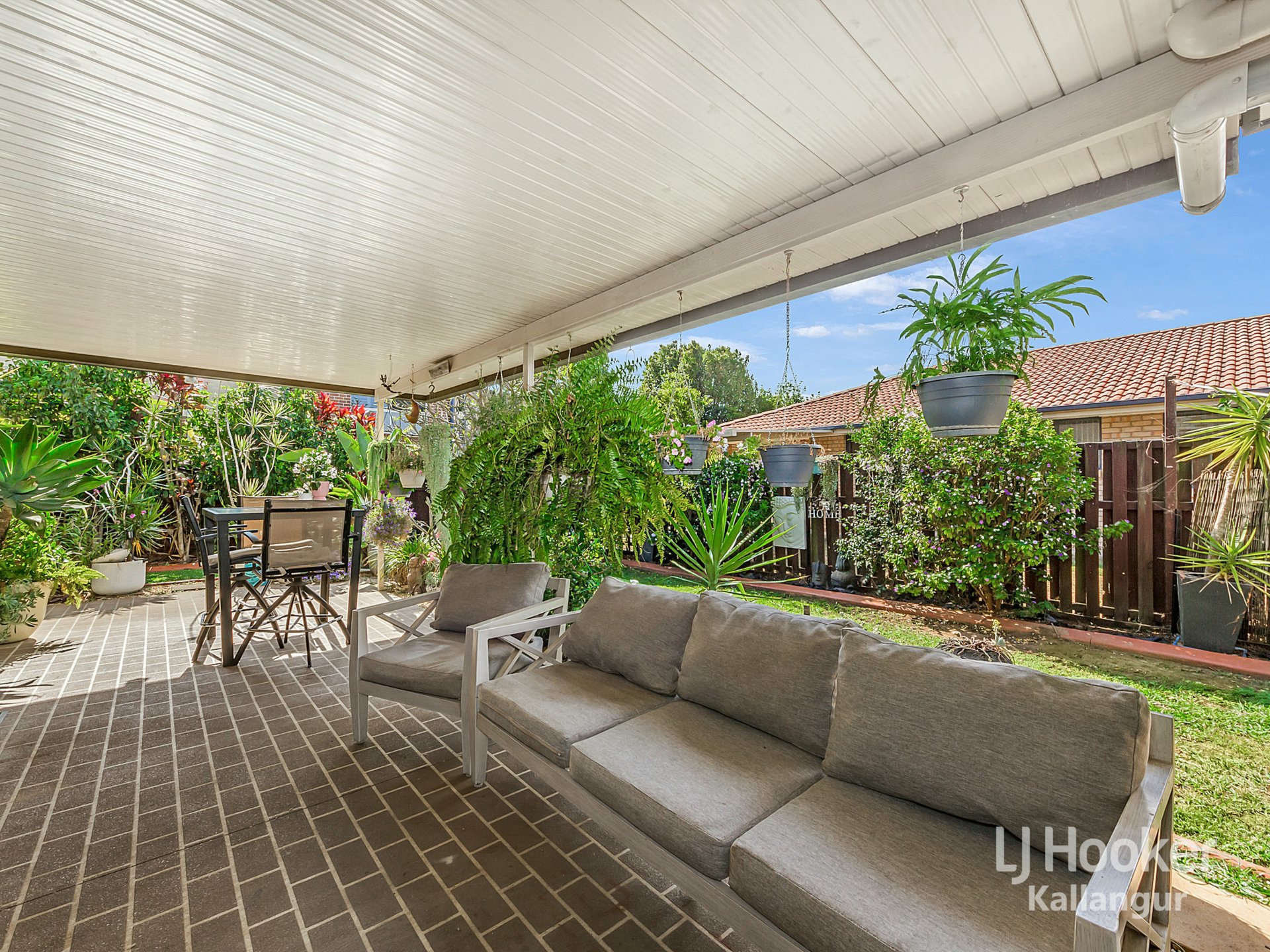 33 Allison Drive — photo 11 of 14