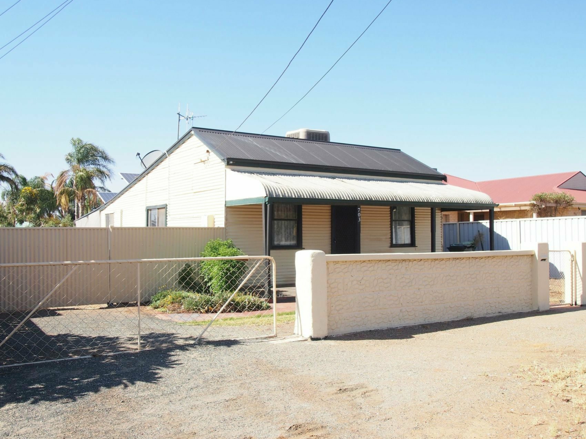 703 Chapple Street, Broken Hill