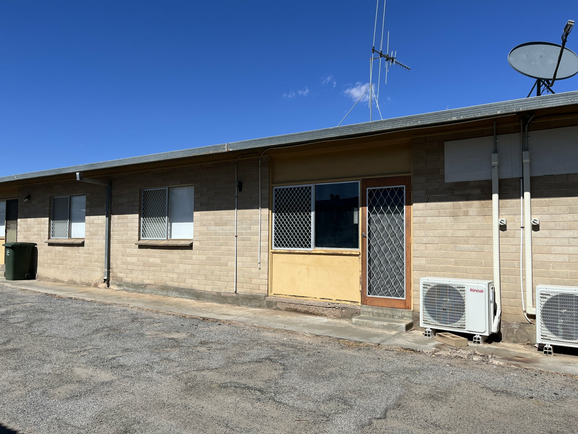 Unit 2/633 McGowen Street, BROKEN HILL