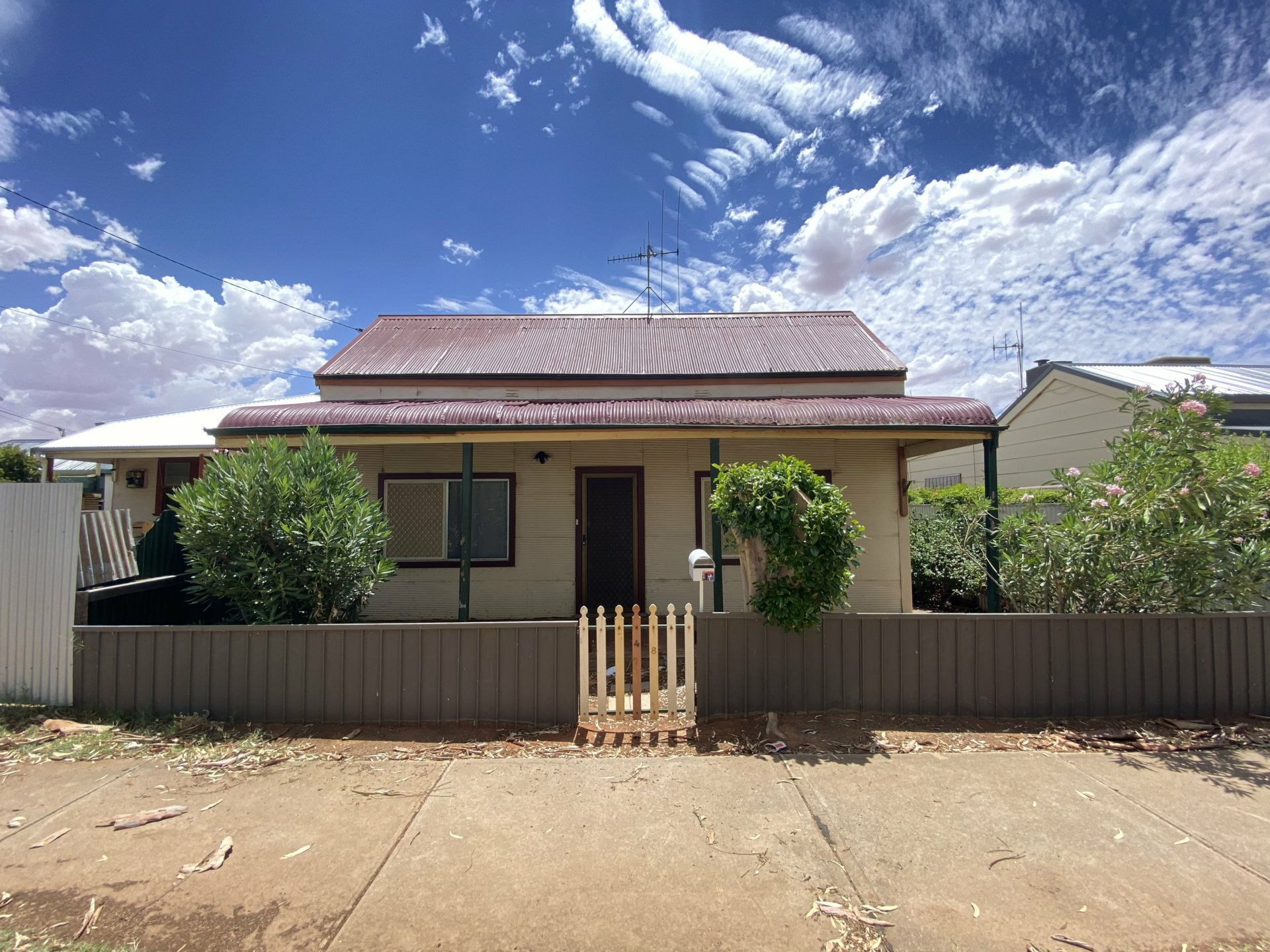 348 Wolfram Street — photo from LJ Hooker Broken Hill