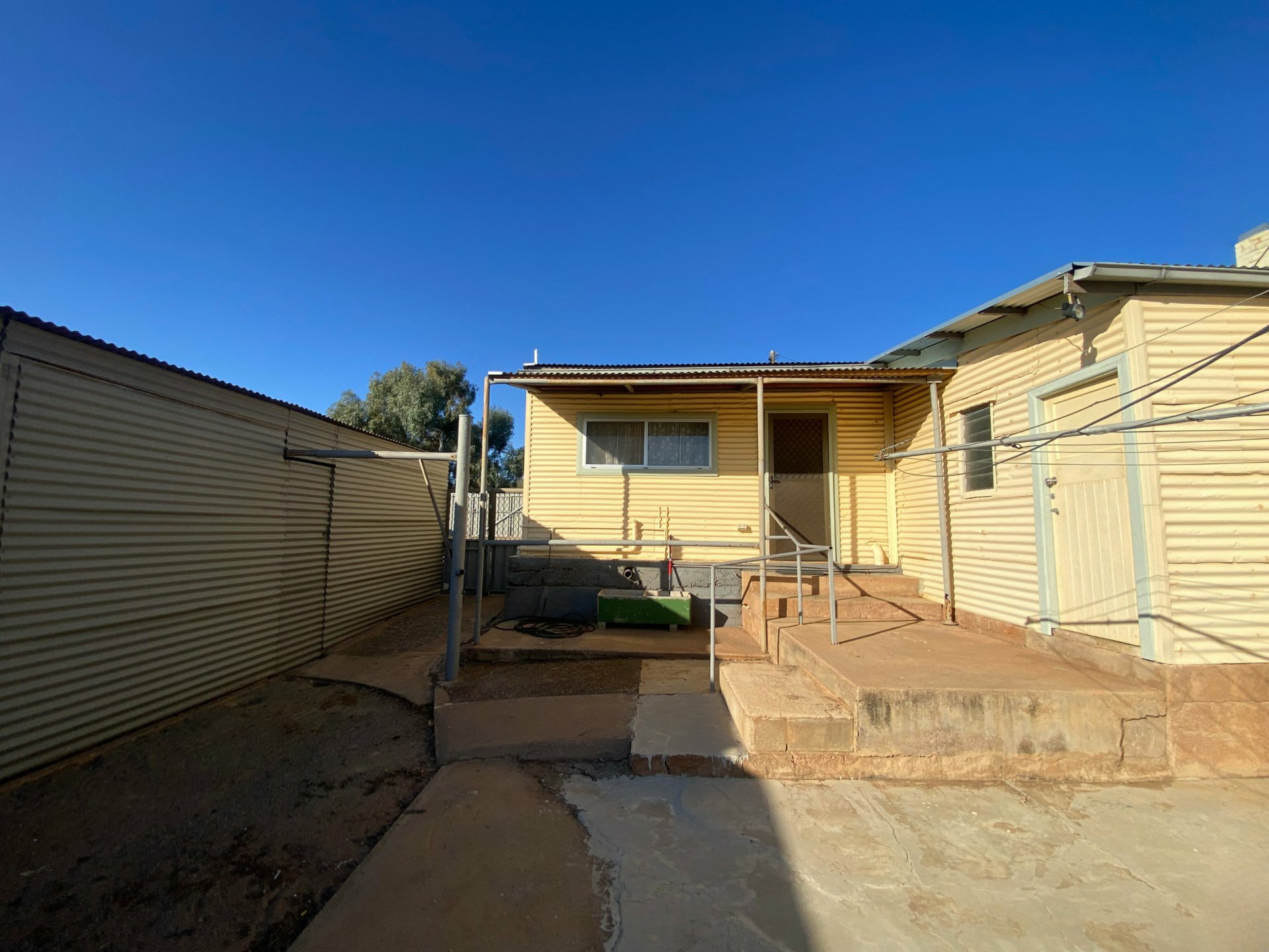 19 Nicholls Street, BROKEN HILL