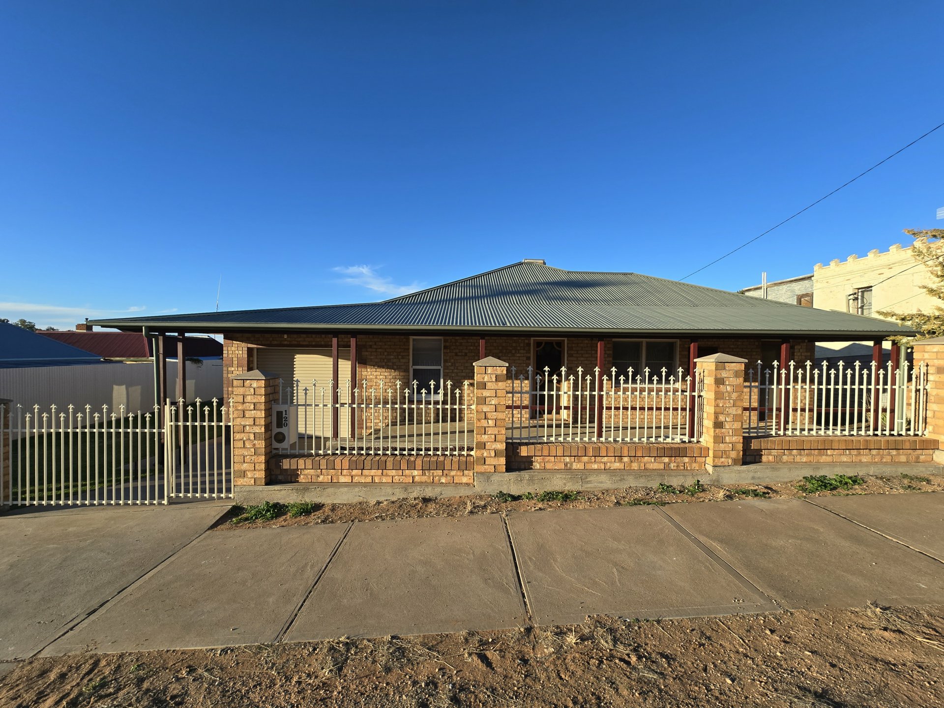 120 Sulphide Street, BROKEN HILL