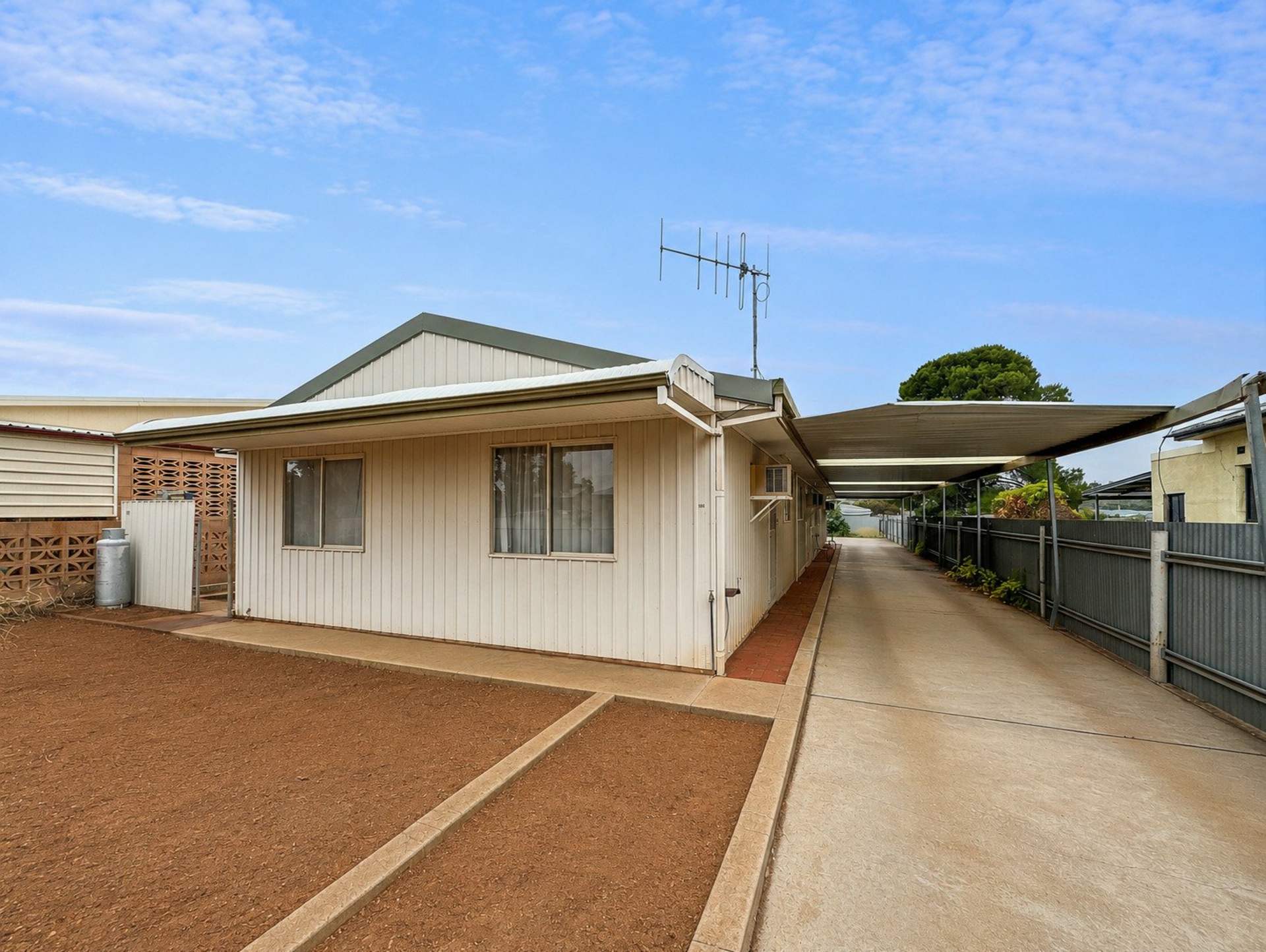 53 Ryan Street — photo from LJ Hooker Broken Hill