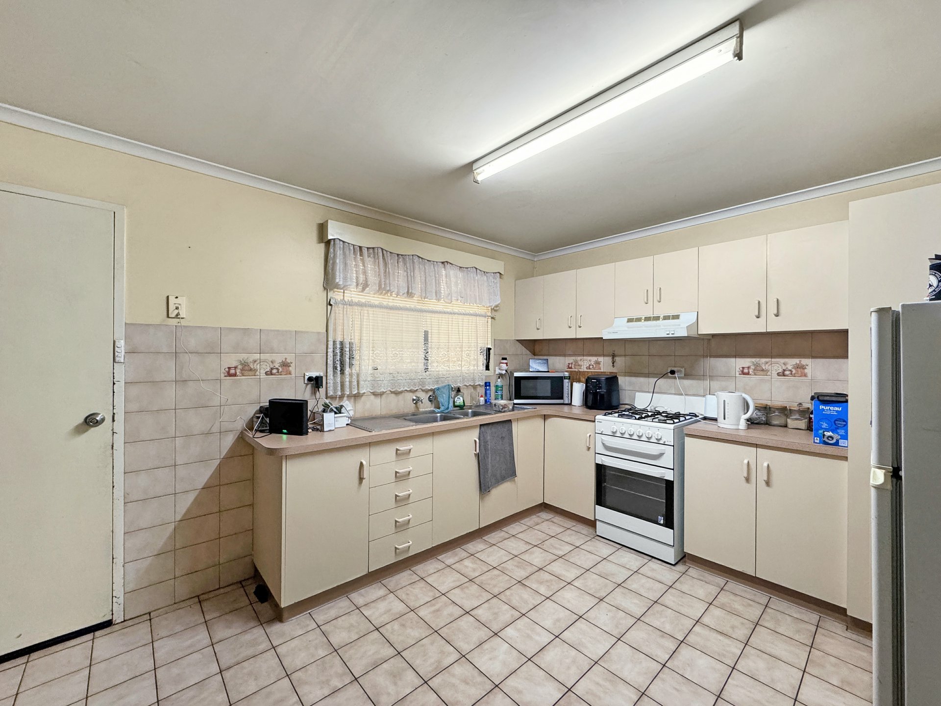53 Ryan Street — photo 10 of 19