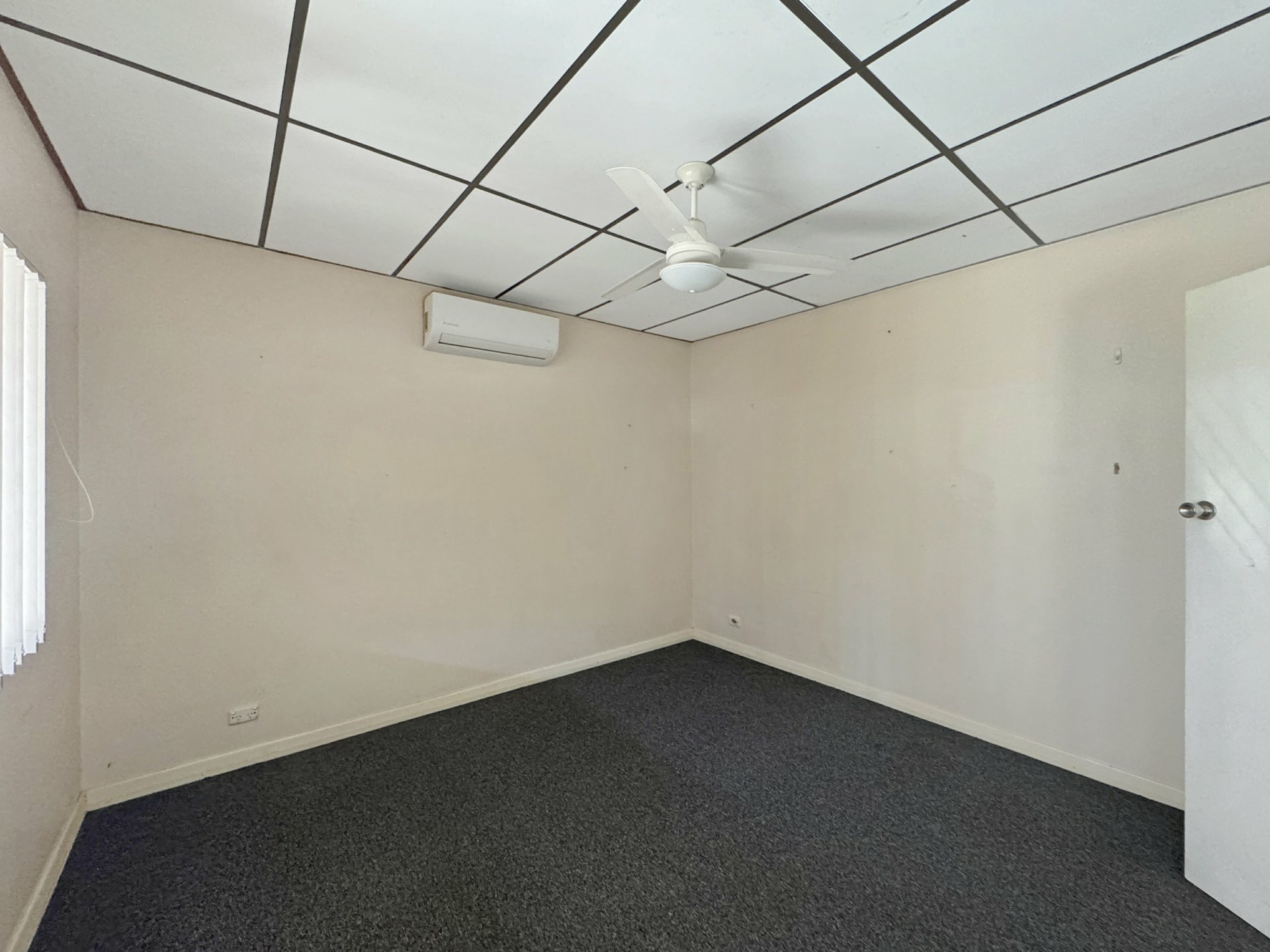 418 Morgan Street — photo 8 of 15