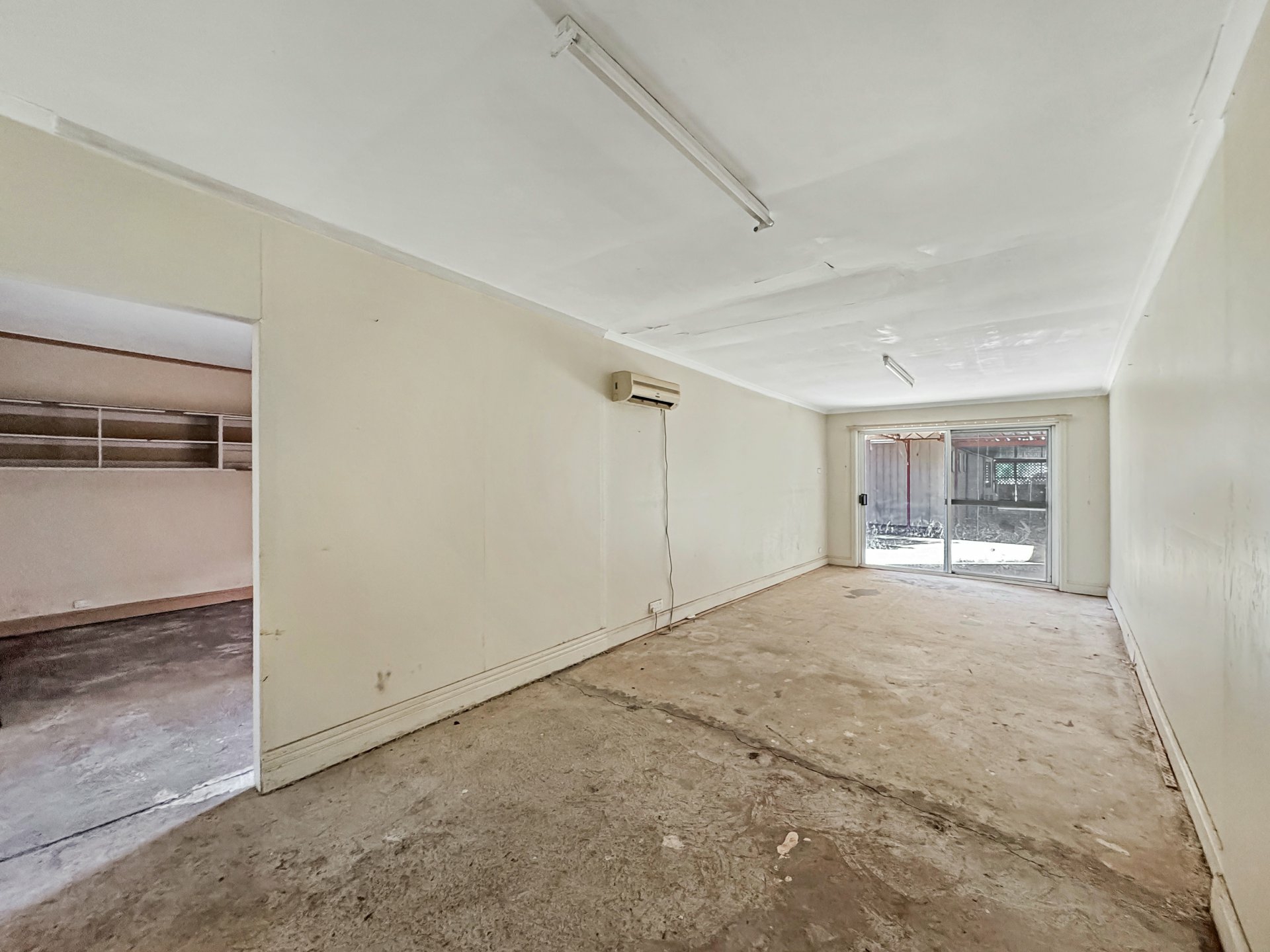 418 Morgan Street — photo 13 of 15