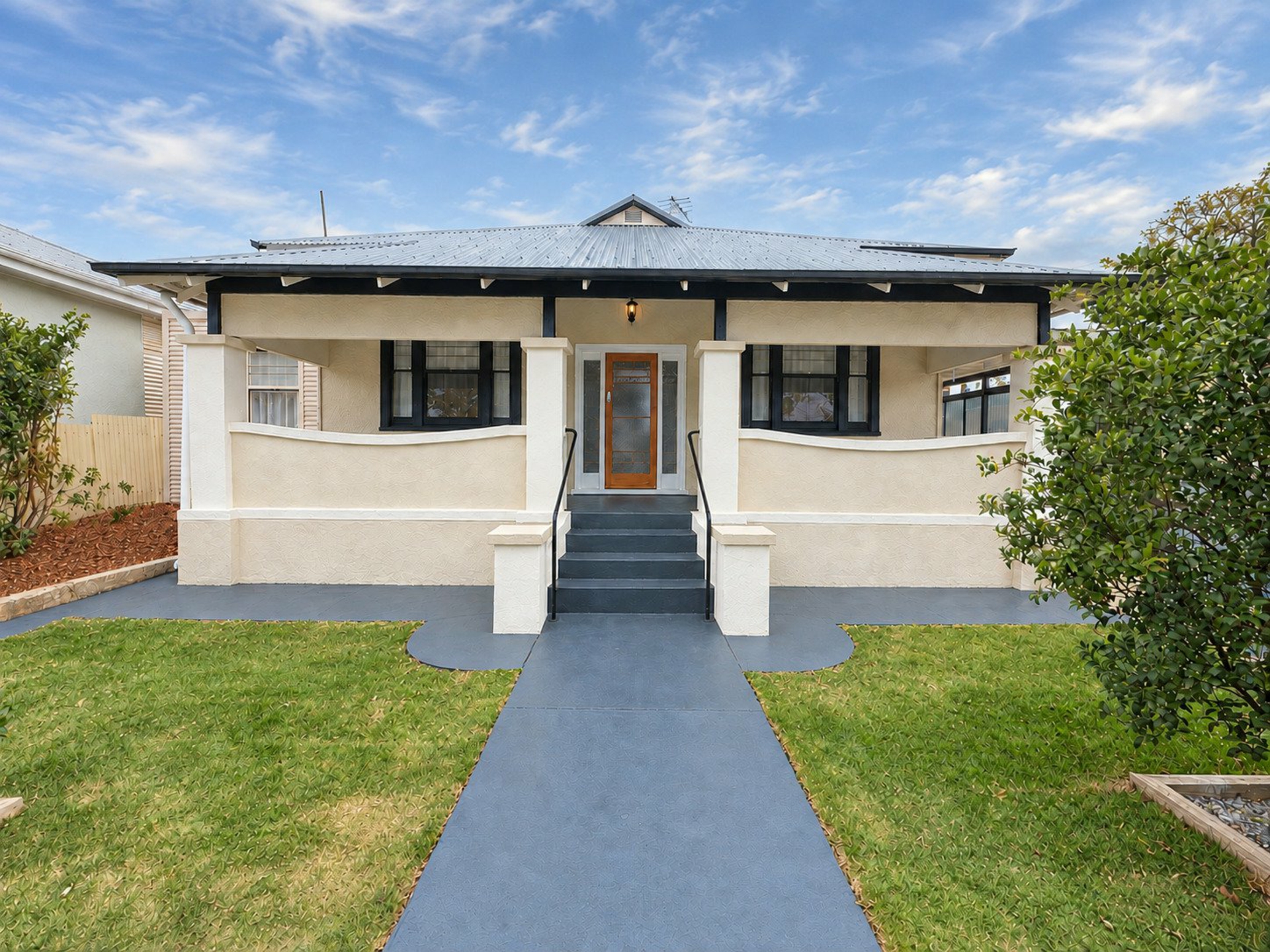 164 Cornish Street — photo from LJ Hooker Broken Hill