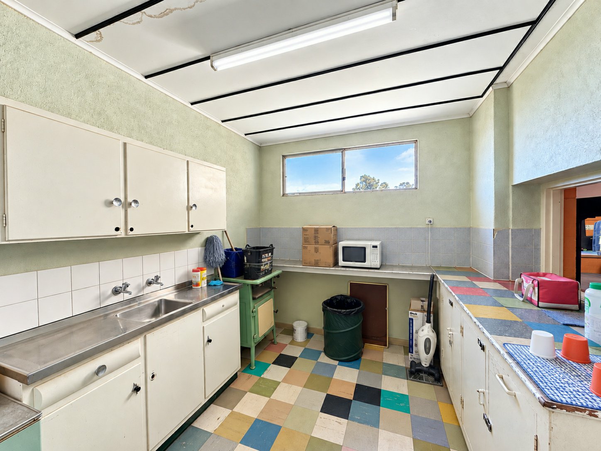 132 Oxide Street — photo 8 of 12