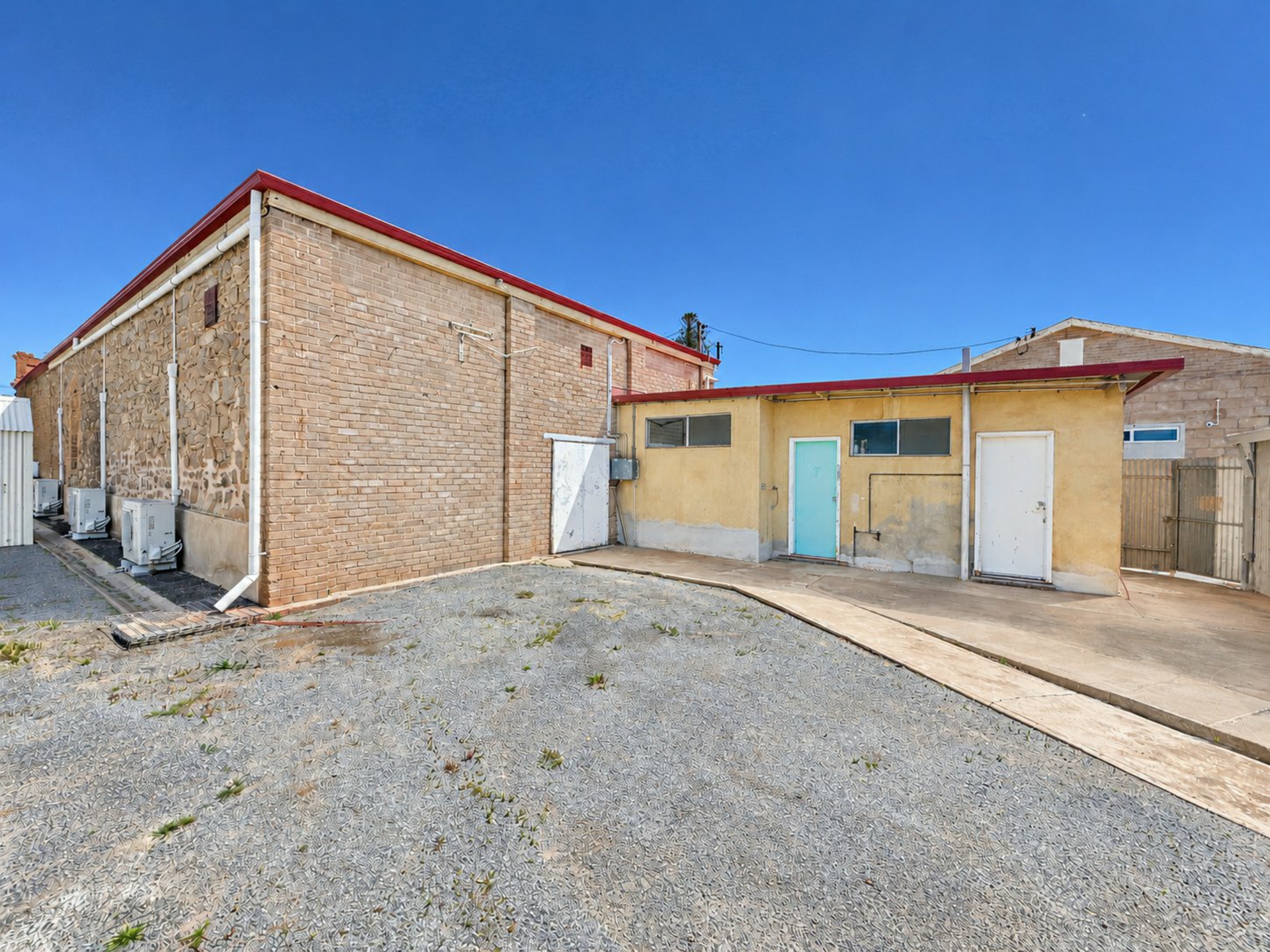 132 Oxide Street — photo 12 of 12