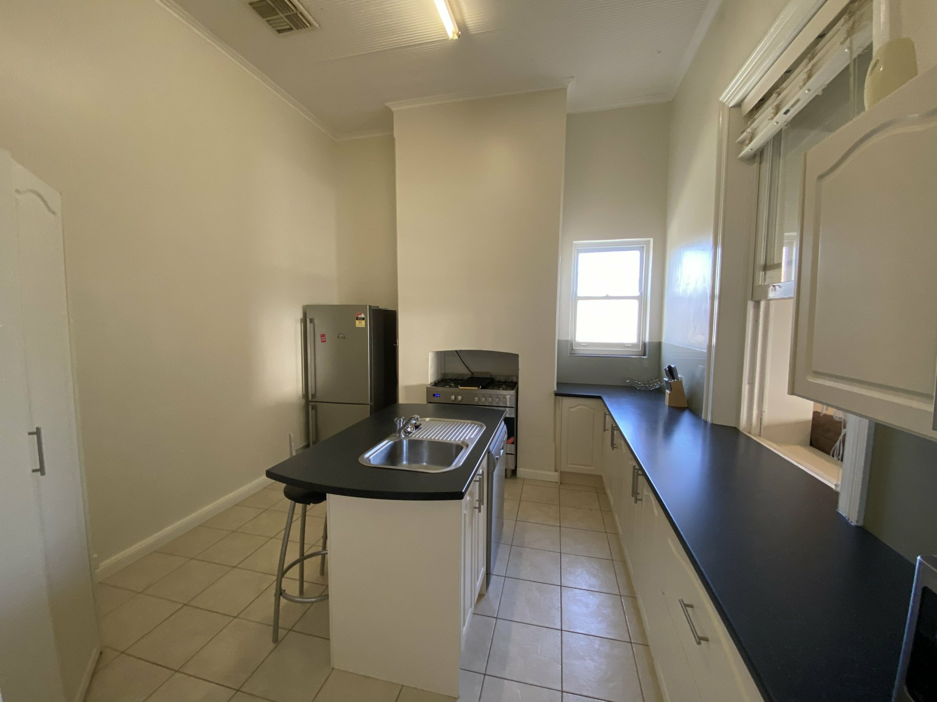 197 Chloride Street — photo 7 of 17