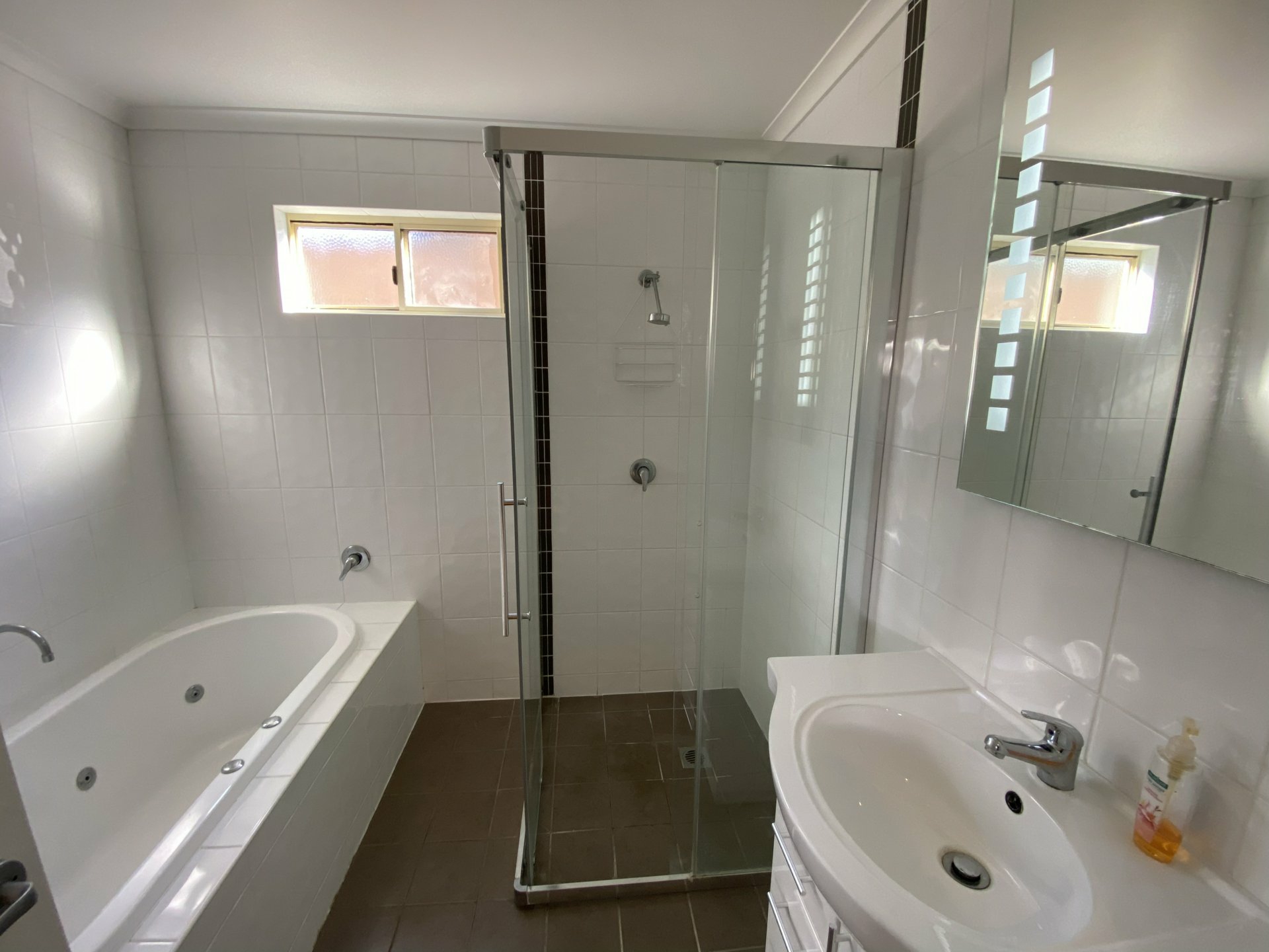 197 Chloride Street — photo 9 of 17