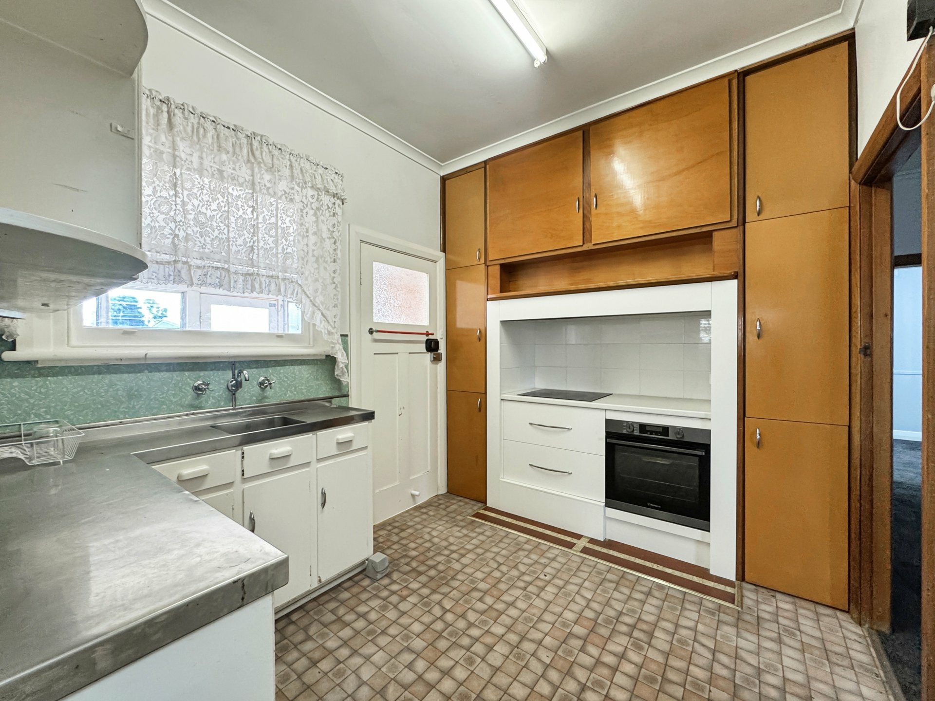66 Duff Street — photo 4 of 14