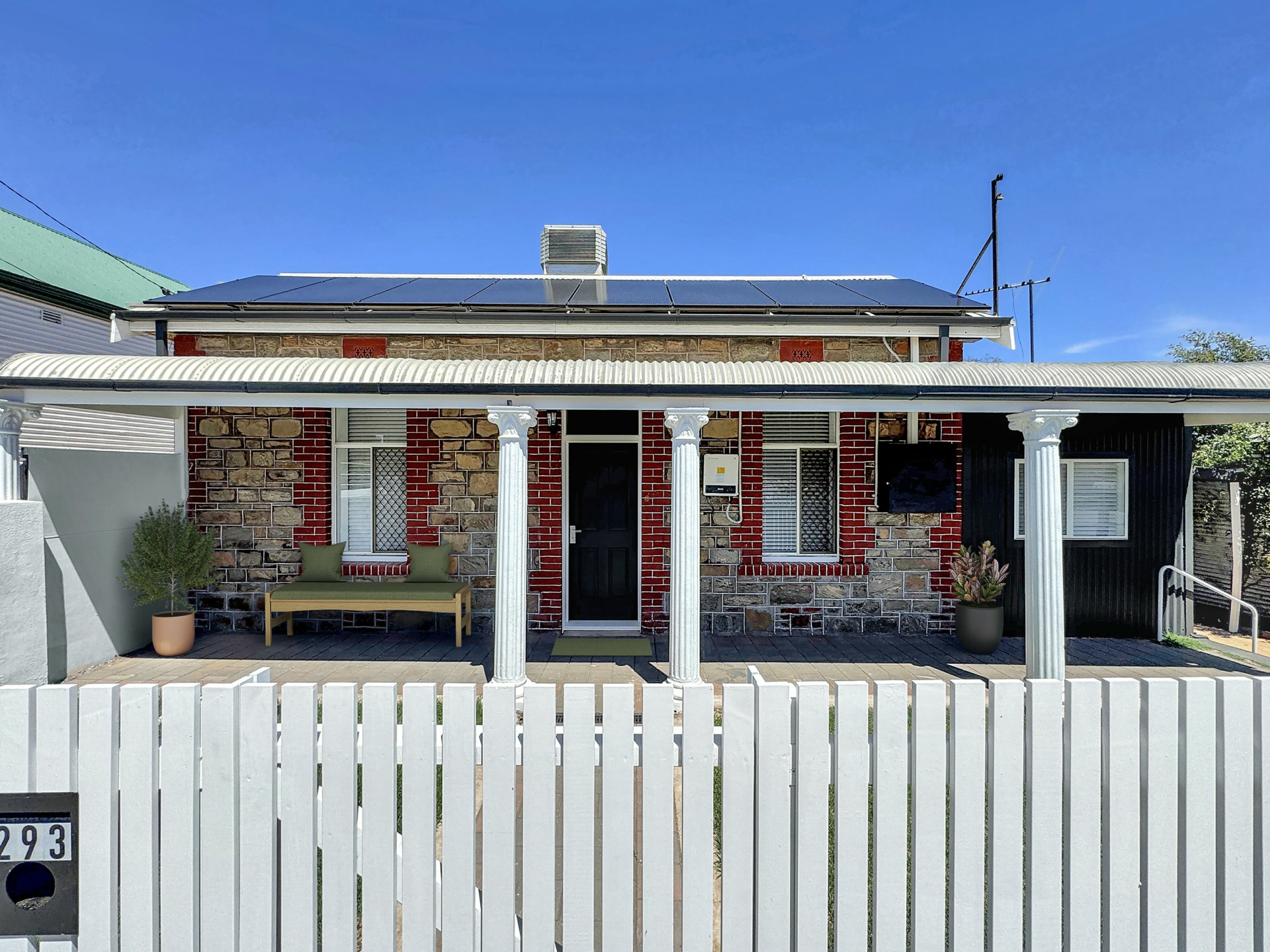 293 Oxide Street — photo from LJ Hooker Broken Hill
