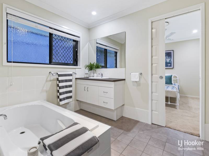 23 Settlers Circuit, MOUNT COTTON