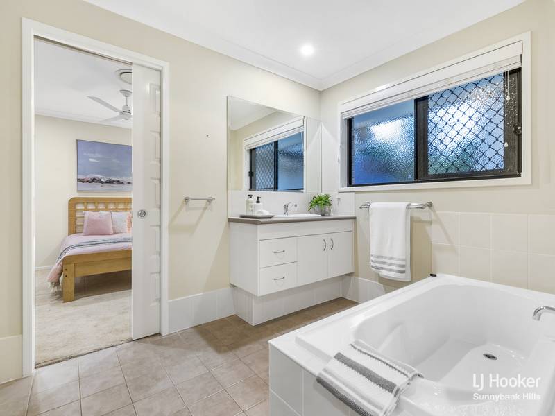 23 Settlers Circuit, MOUNT COTTON