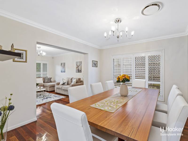 2 Trevi Close, EIGHT MILE PLAINS