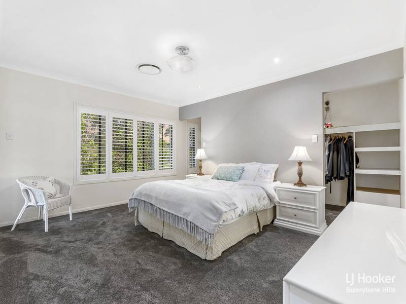 2 Trevi Close, EIGHT MILE PLAINS
