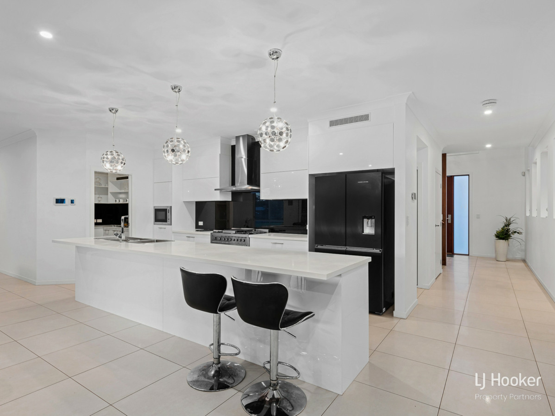 737 Grieve Road, ROCHEDALE