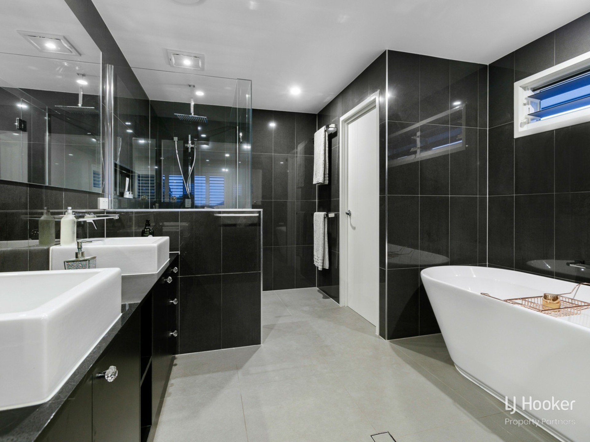 737 Grieve Road, ROCHEDALE
