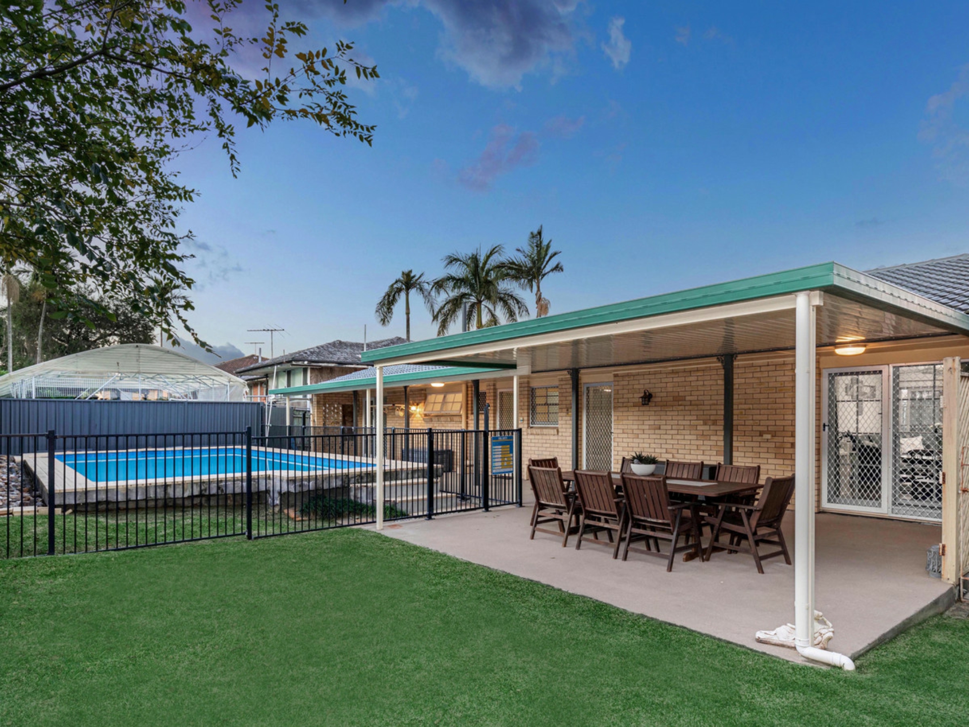 4 Valentia Street, MANSFIELD
