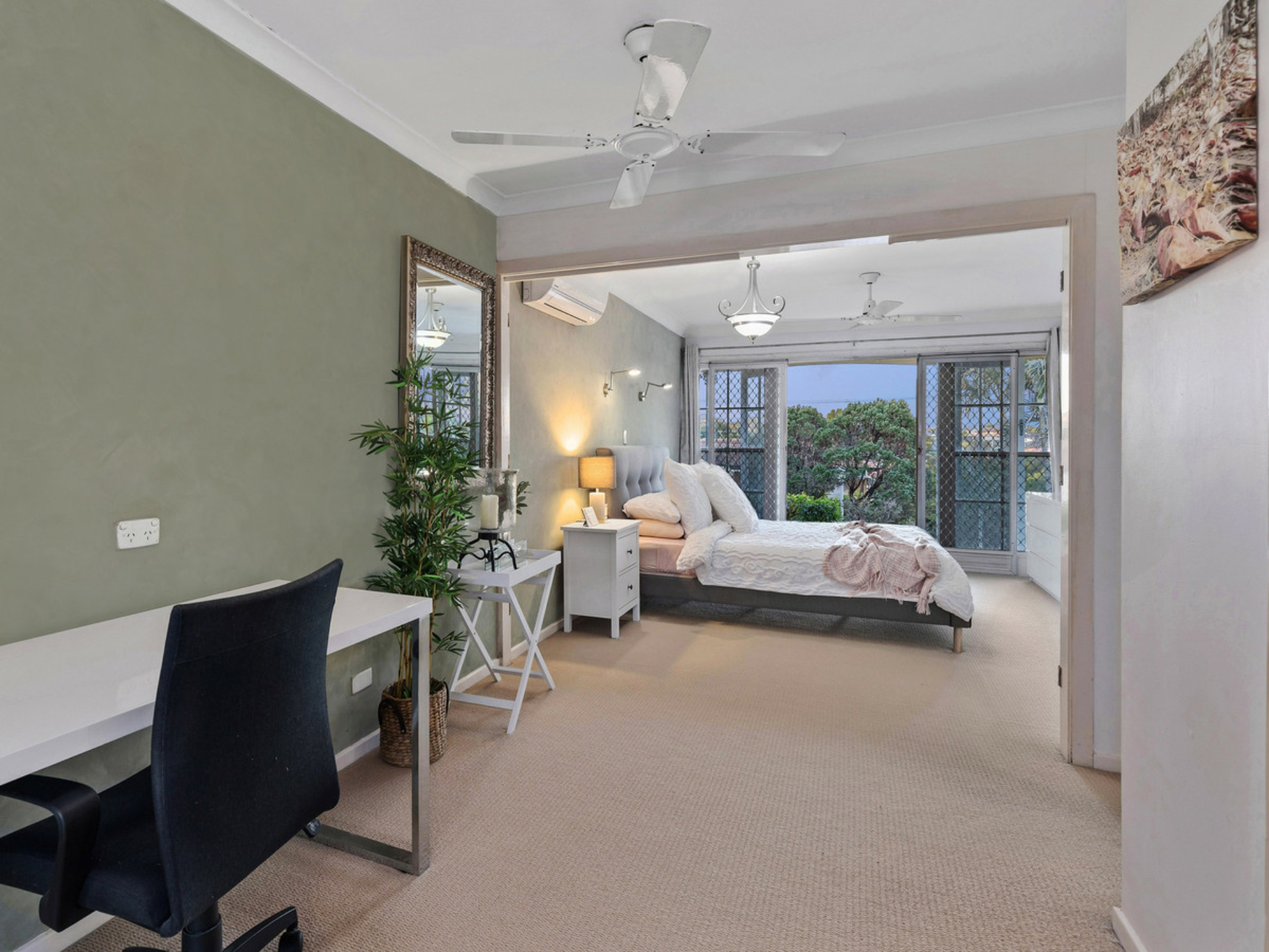 4 Valentia Street, MANSFIELD
