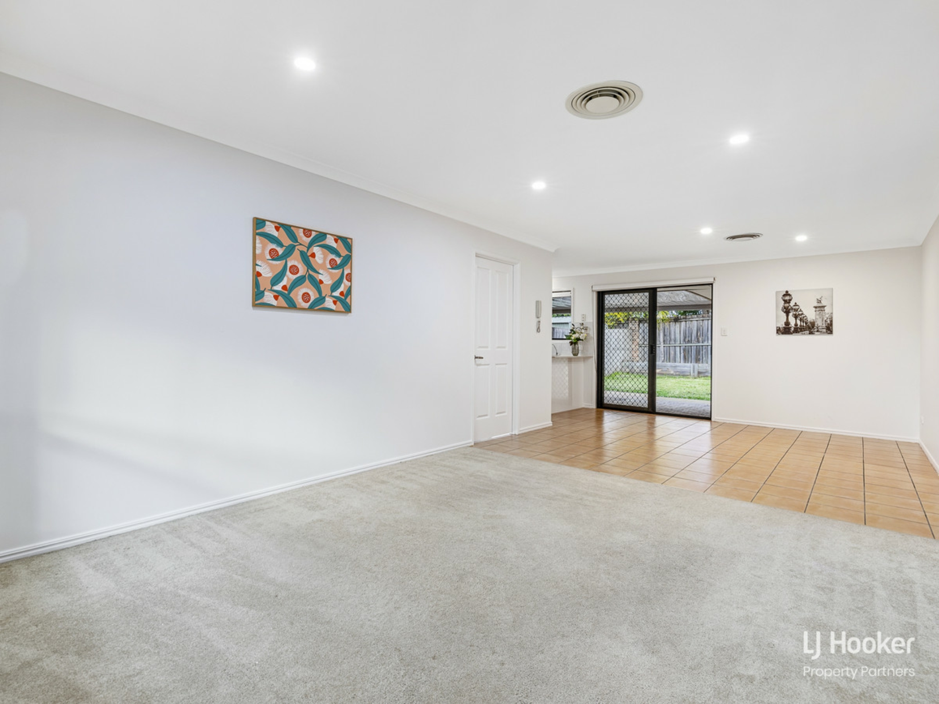 2/8 Honeysuckle Way, CALAMVALE