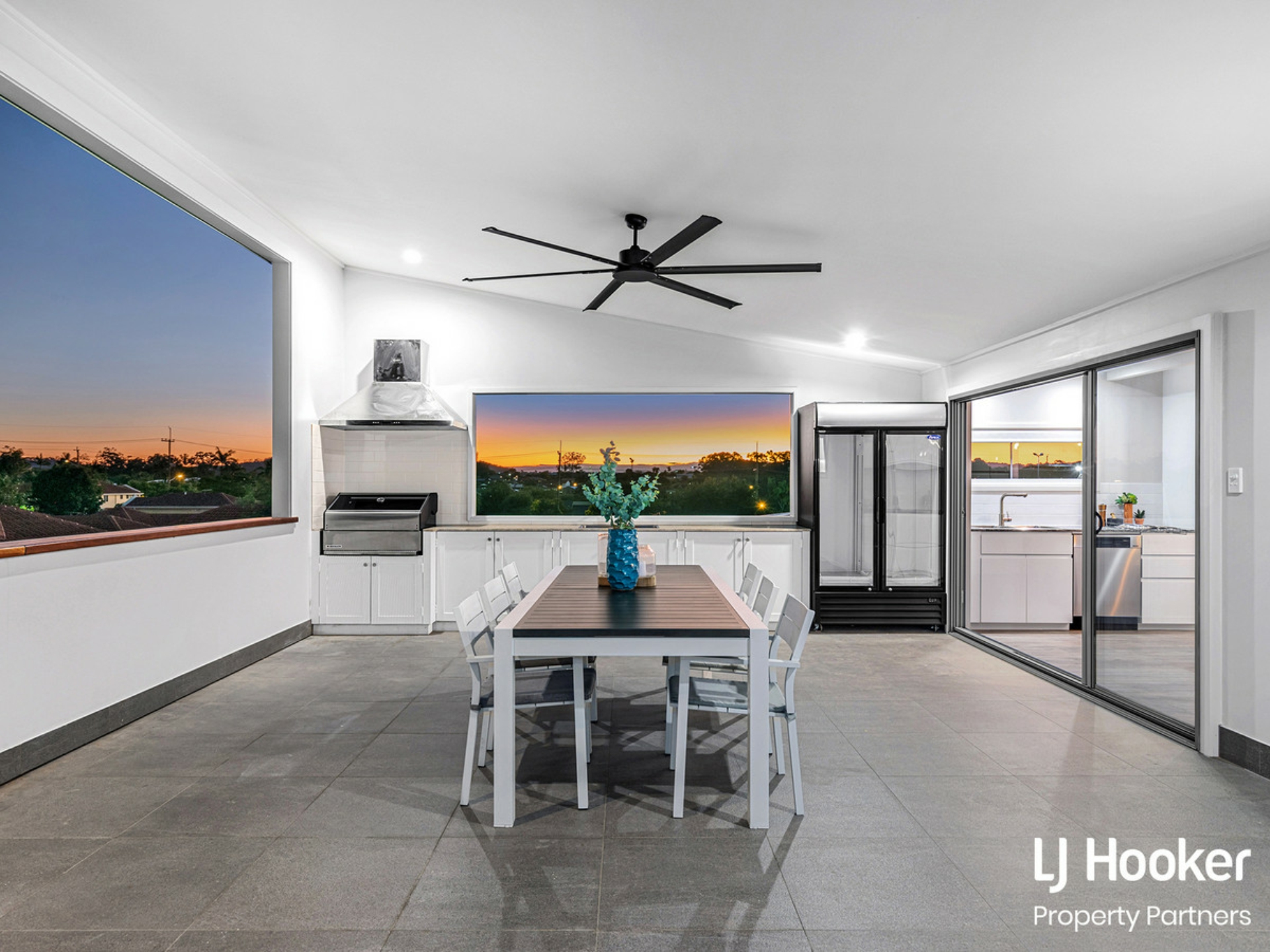 56 Milanion Crescent, CARINDALE