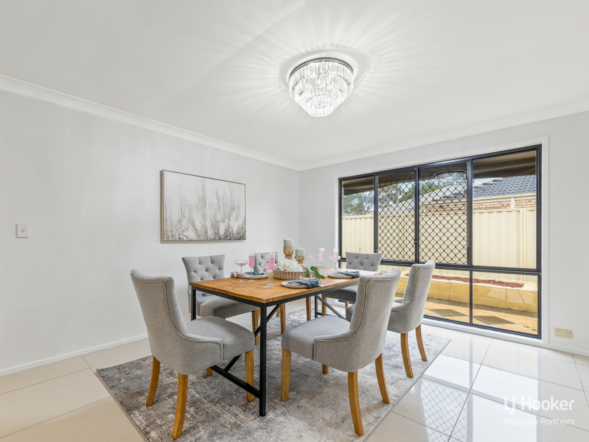 2 Hampshire Court, CALAMVALE