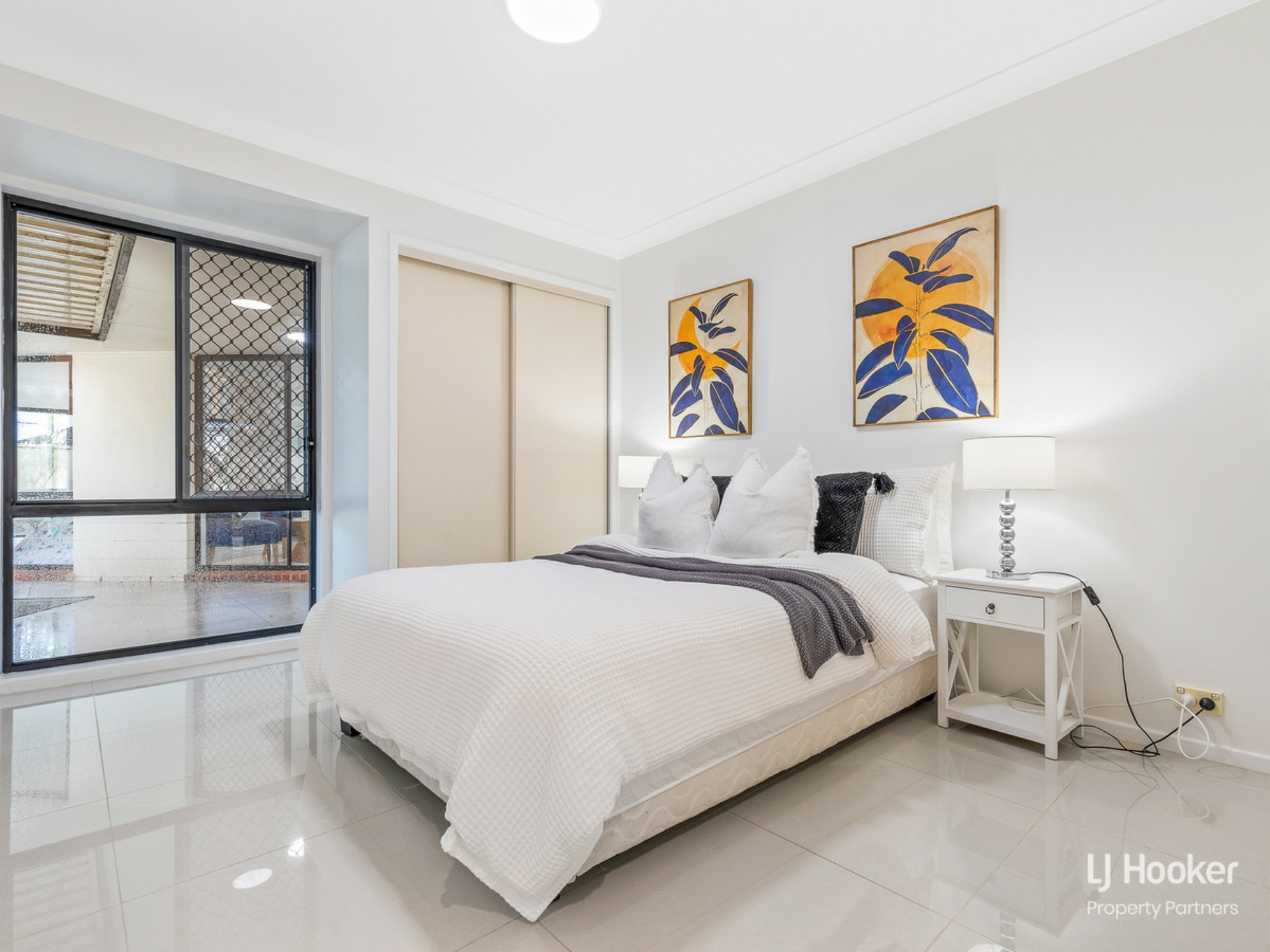 2 Hampshire Court, CALAMVALE