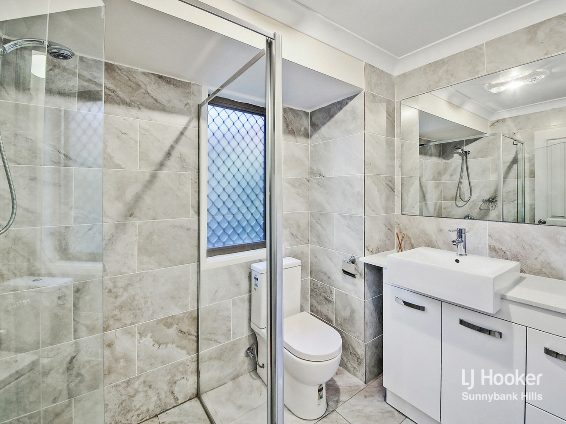 12 Bramwell Street, EIGHT MILE PLAINS