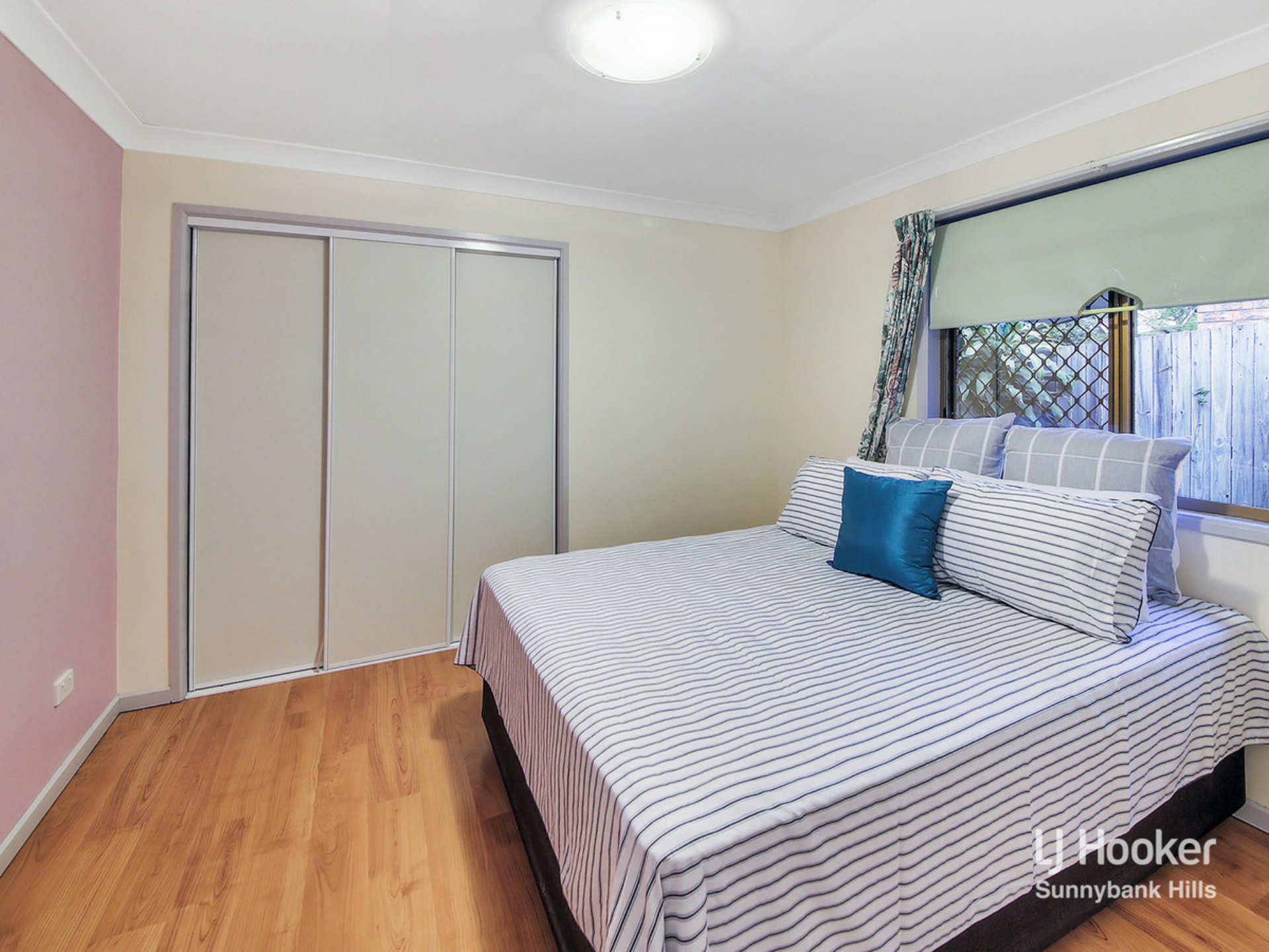 12 Bramwell Street, EIGHT MILE PLAINS