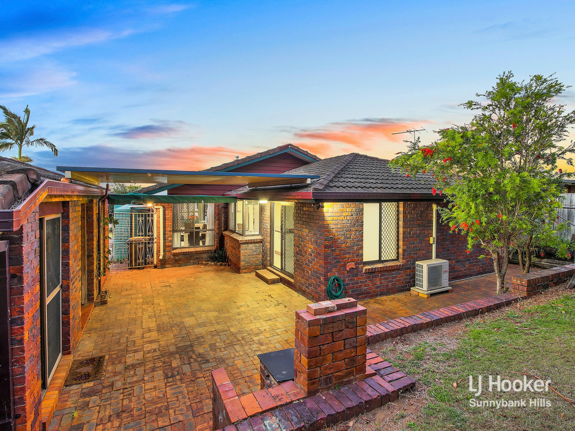 12 Bramwell Street, EIGHT MILE PLAINS