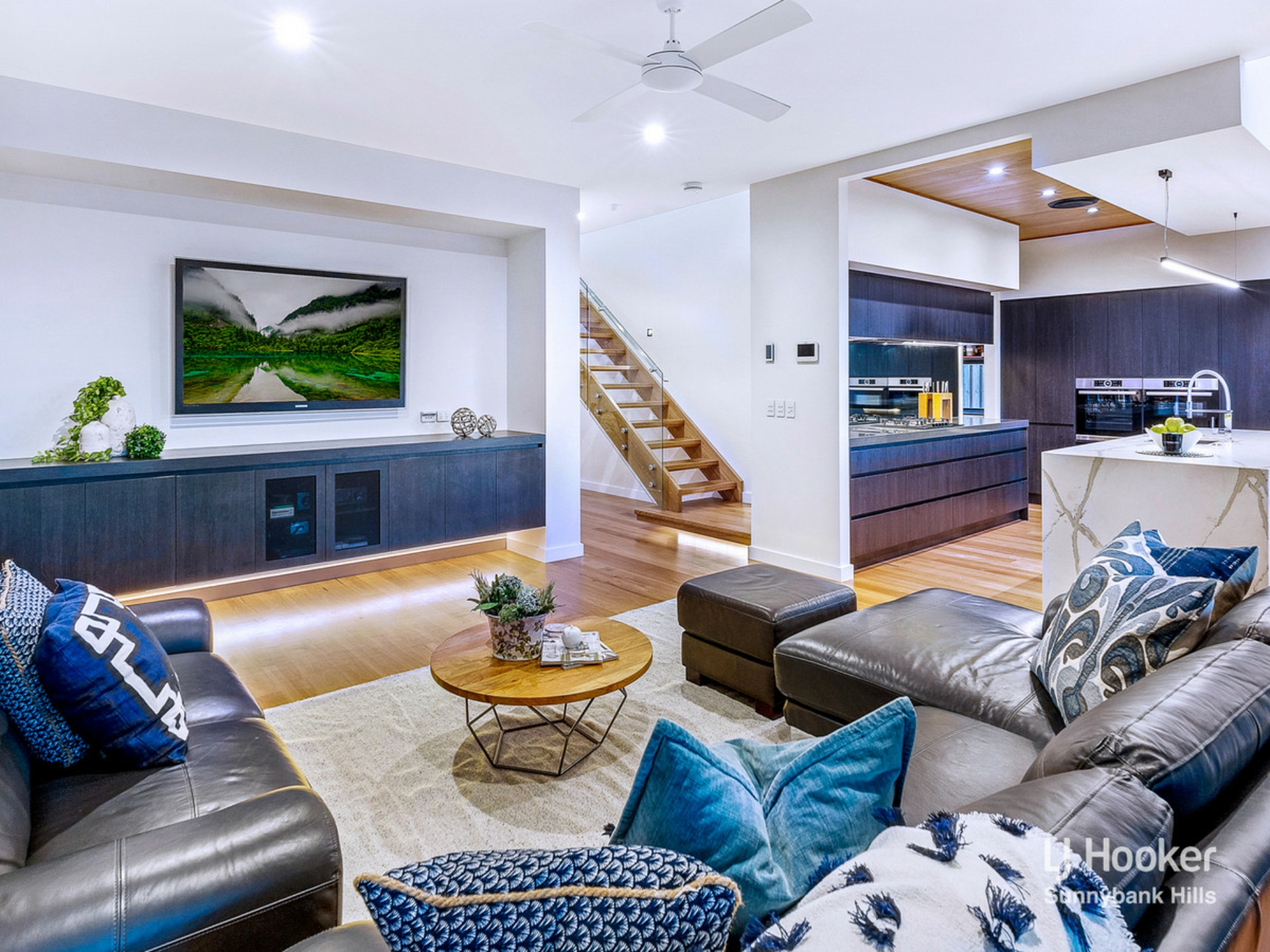 5 Royal Crescent, ROCHEDALE