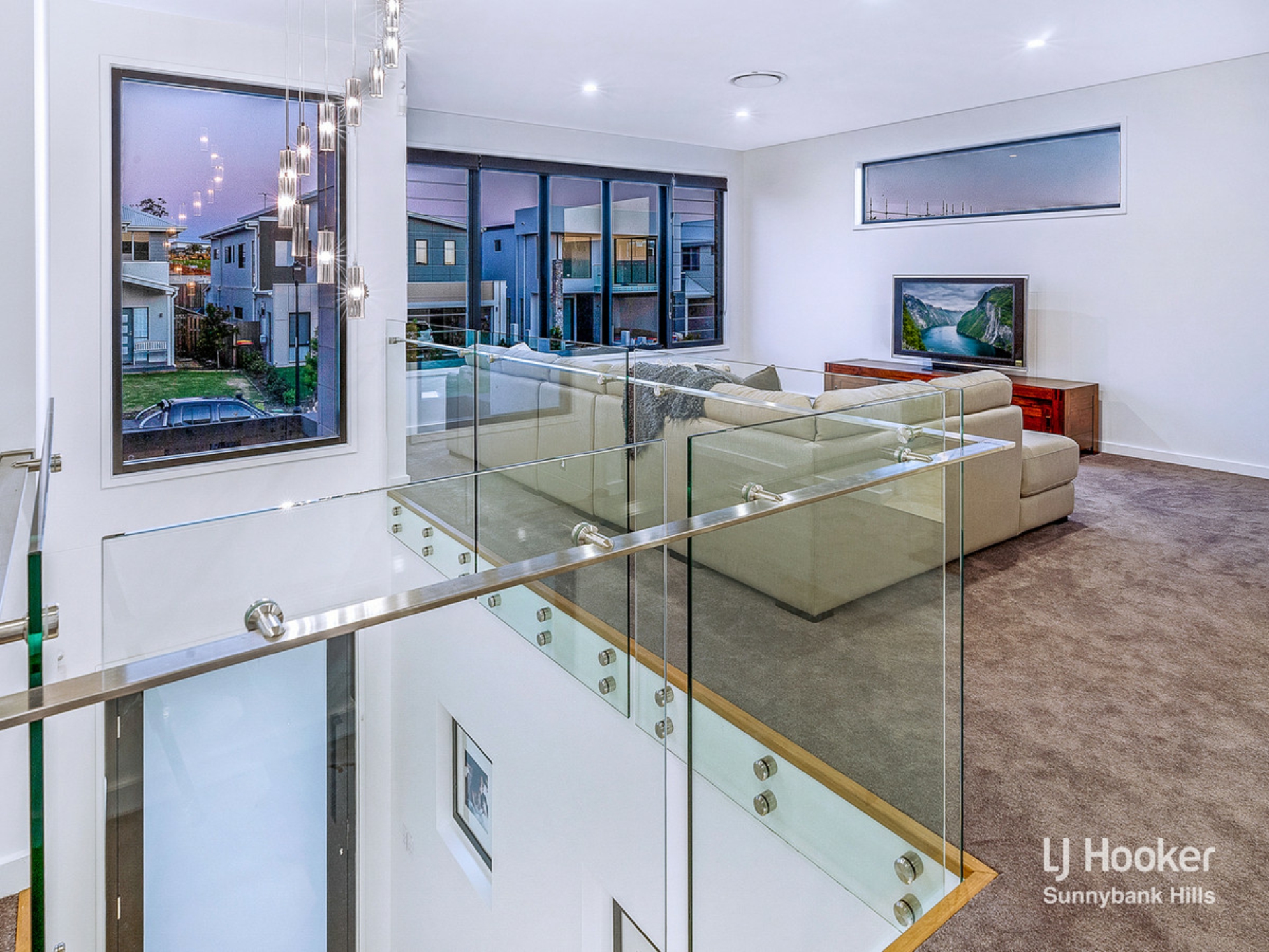 5 Royal Crescent, ROCHEDALE