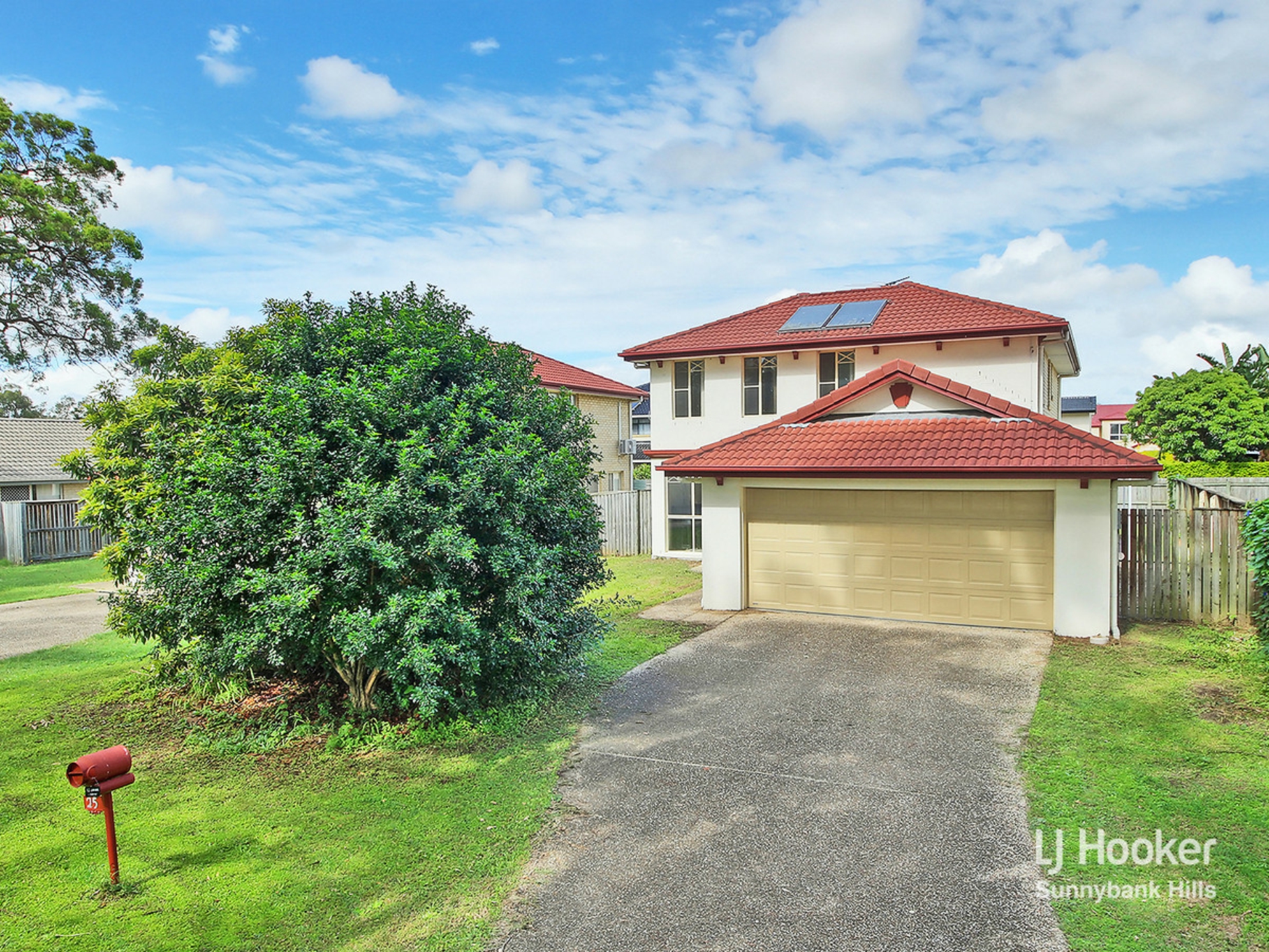 25 Tallowood Way, SUNNYBANK HILLS